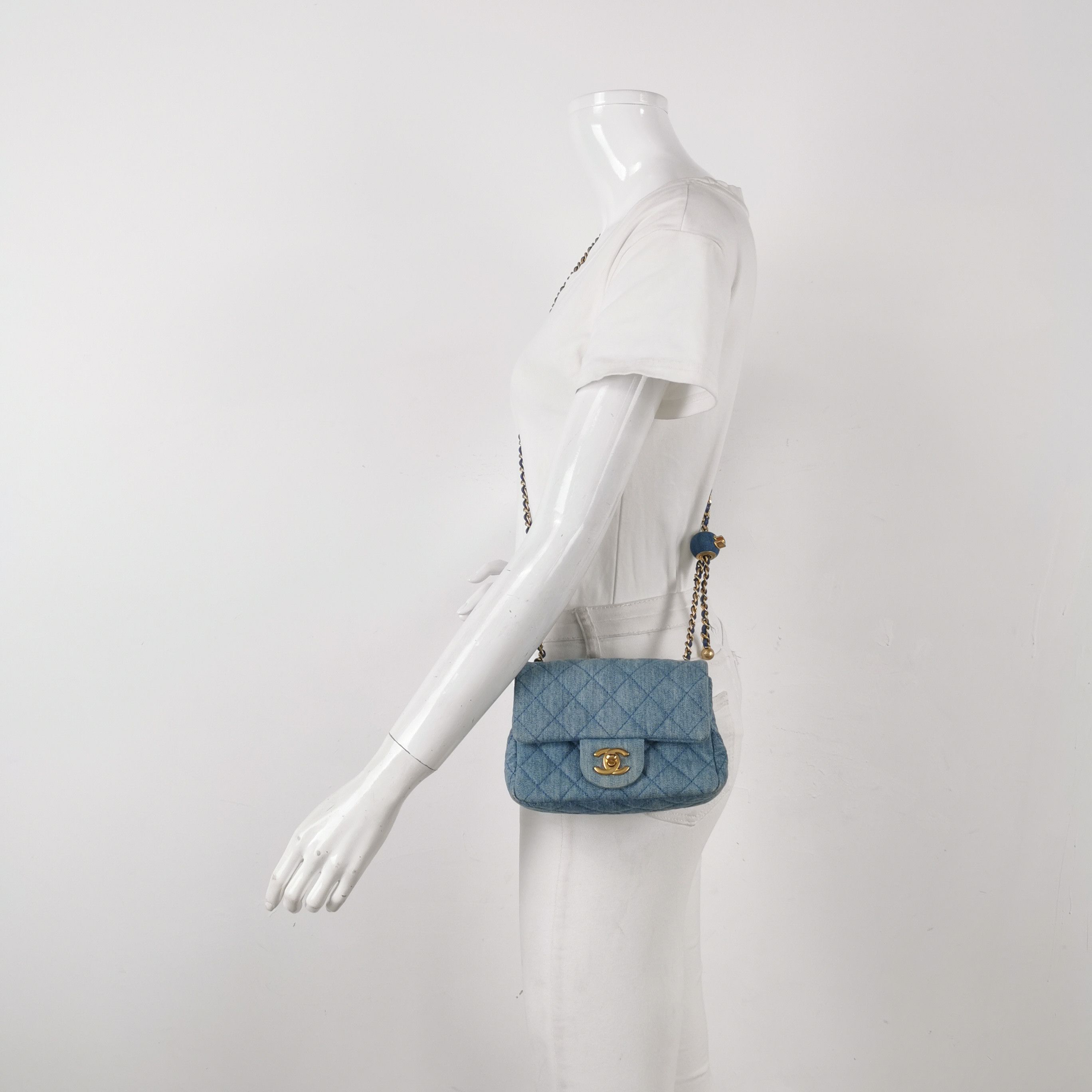 Chanel Chanel Women os Crossbody Bags Size ONE SIZE - 2 Thumbnail