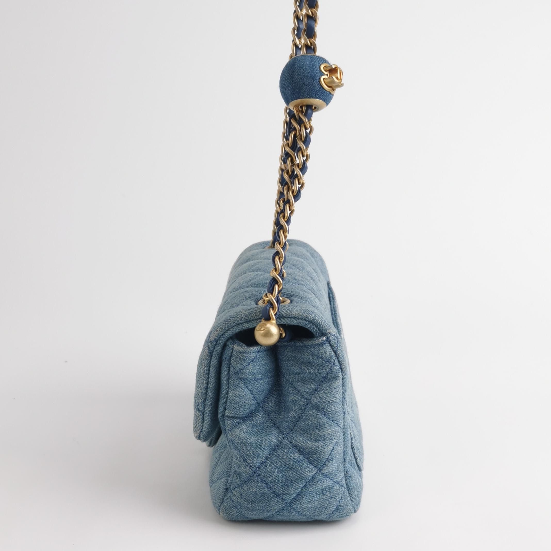 Chanel Chanel Women os Crossbody Bags Size ONE SIZE - 3 Thumbnail