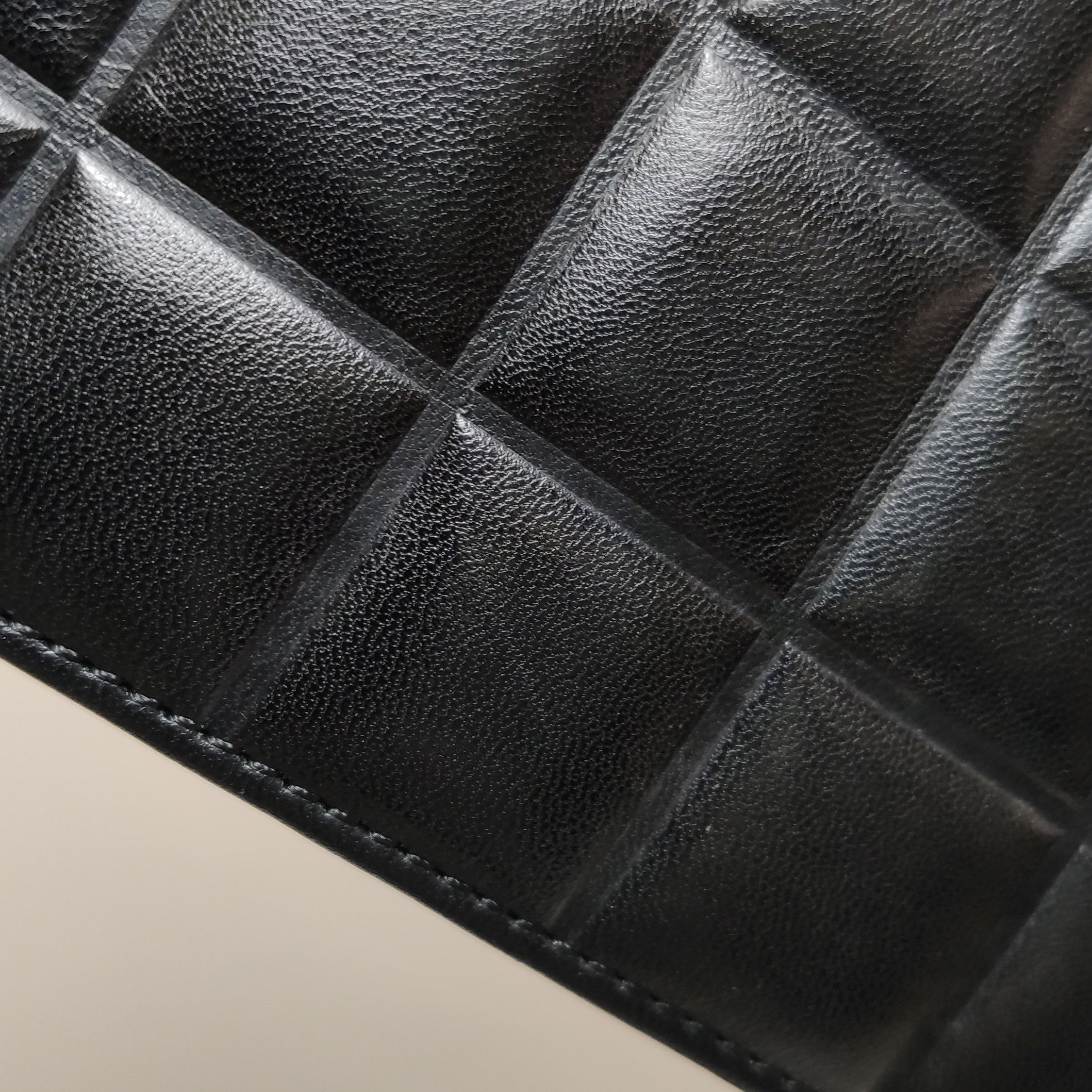 Chanel Chanel Women os Shoulder Bags Size ONE SIZE - 24 Thumbnail