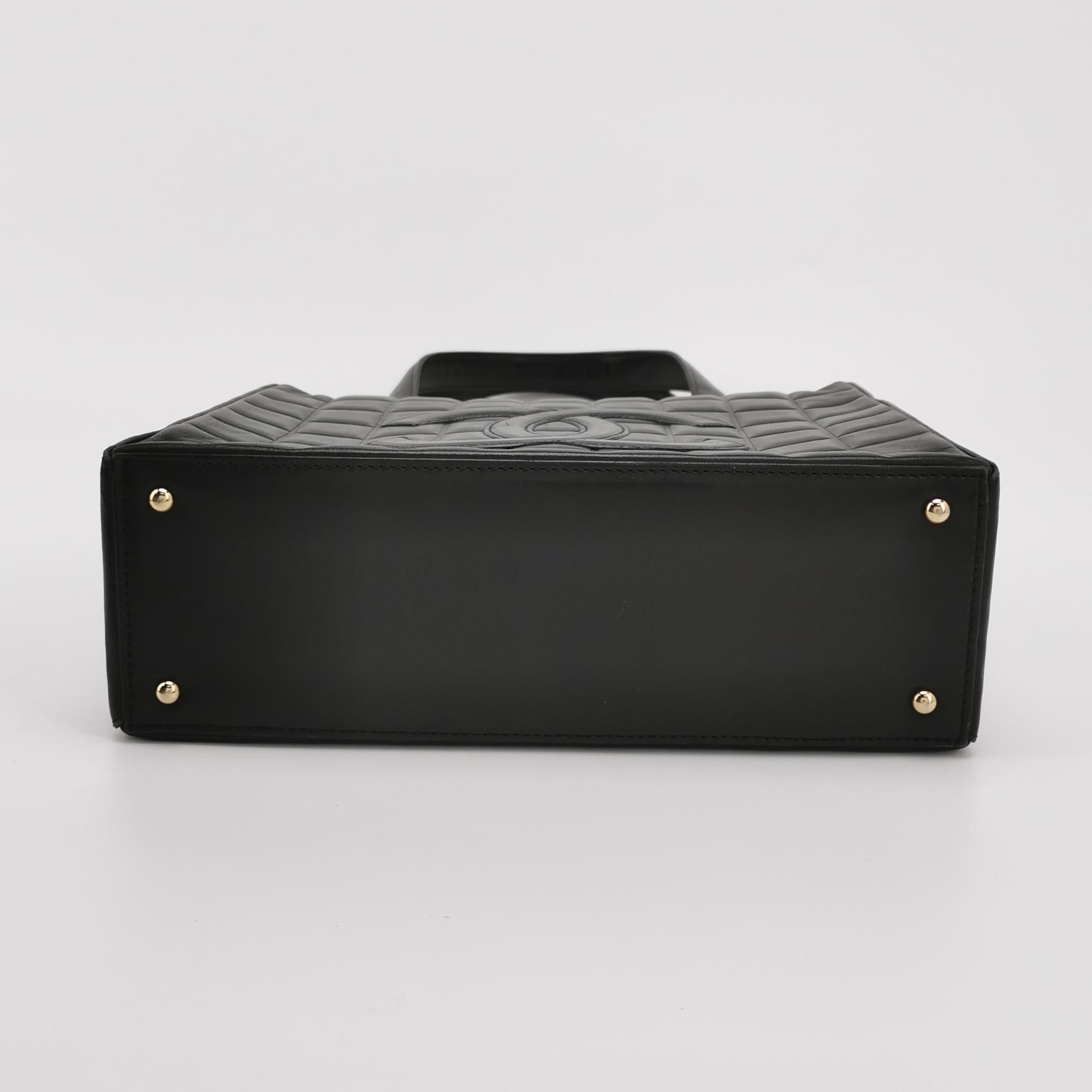 Chanel Chanel Women os Shoulder Bags Size ONE SIZE - 6 Thumbnail