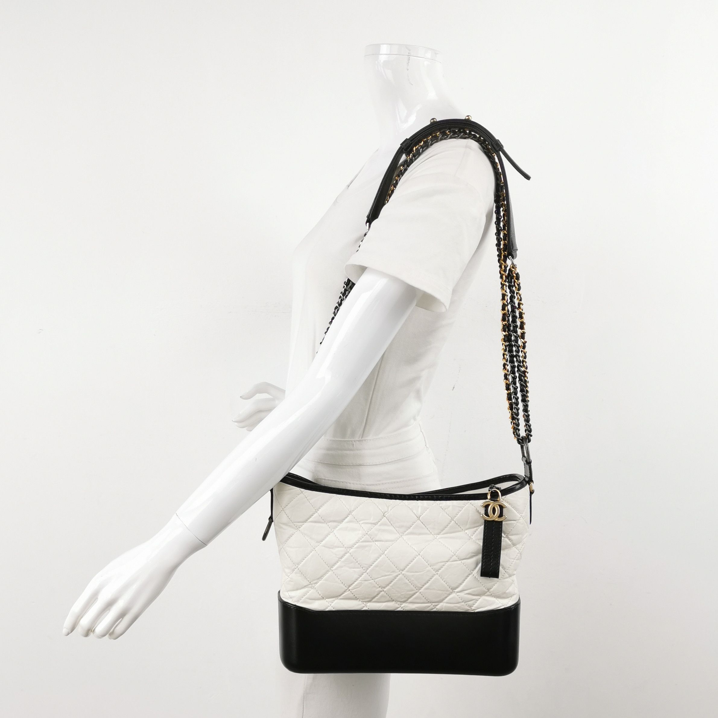 Chanel Chanel Women os Shoulder Bags Size ONE SIZE - 2 Thumbnail
