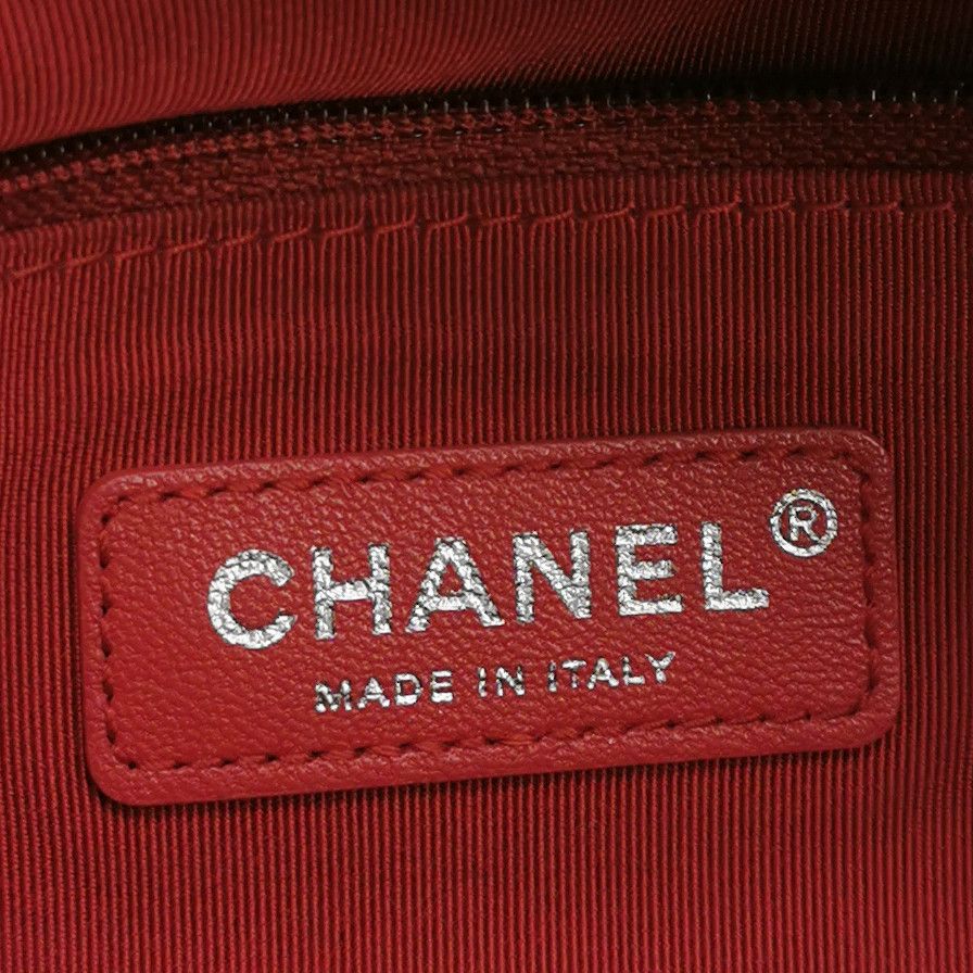 Chanel Chanel Women os Shoulder Bags Size ONE SIZE - 8 Thumbnail