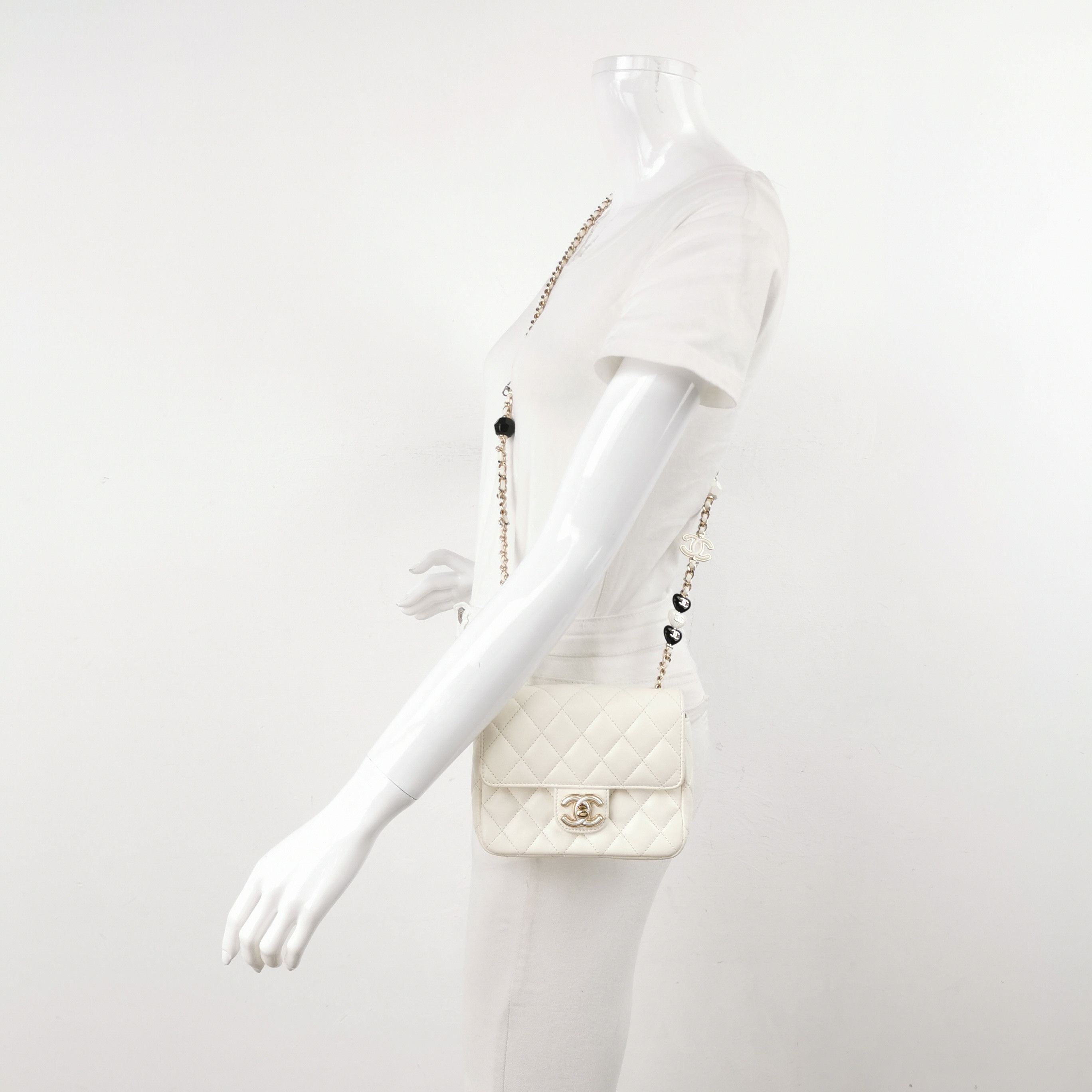 Chanel Chanel Women os Shoulder Bags Size ONE SIZE - 2 Thumbnail