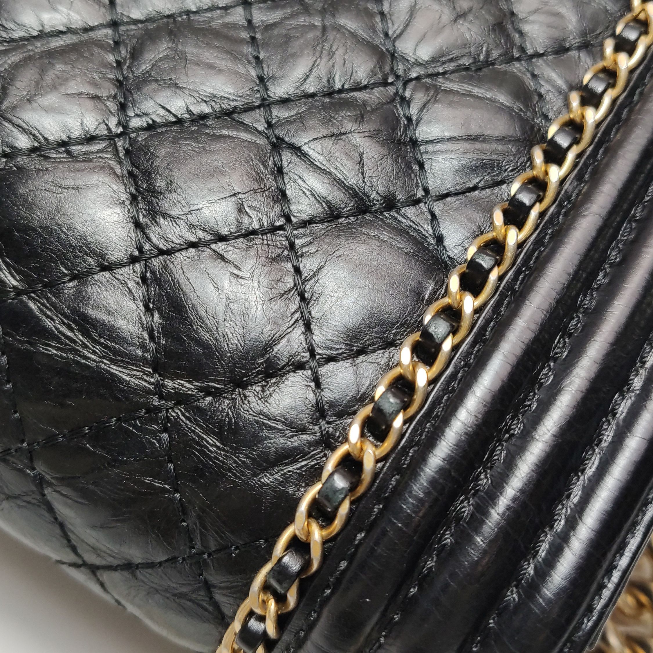 Chanel Chanel Women os Crossbody Bags Size ONE SIZE - 20 Thumbnail