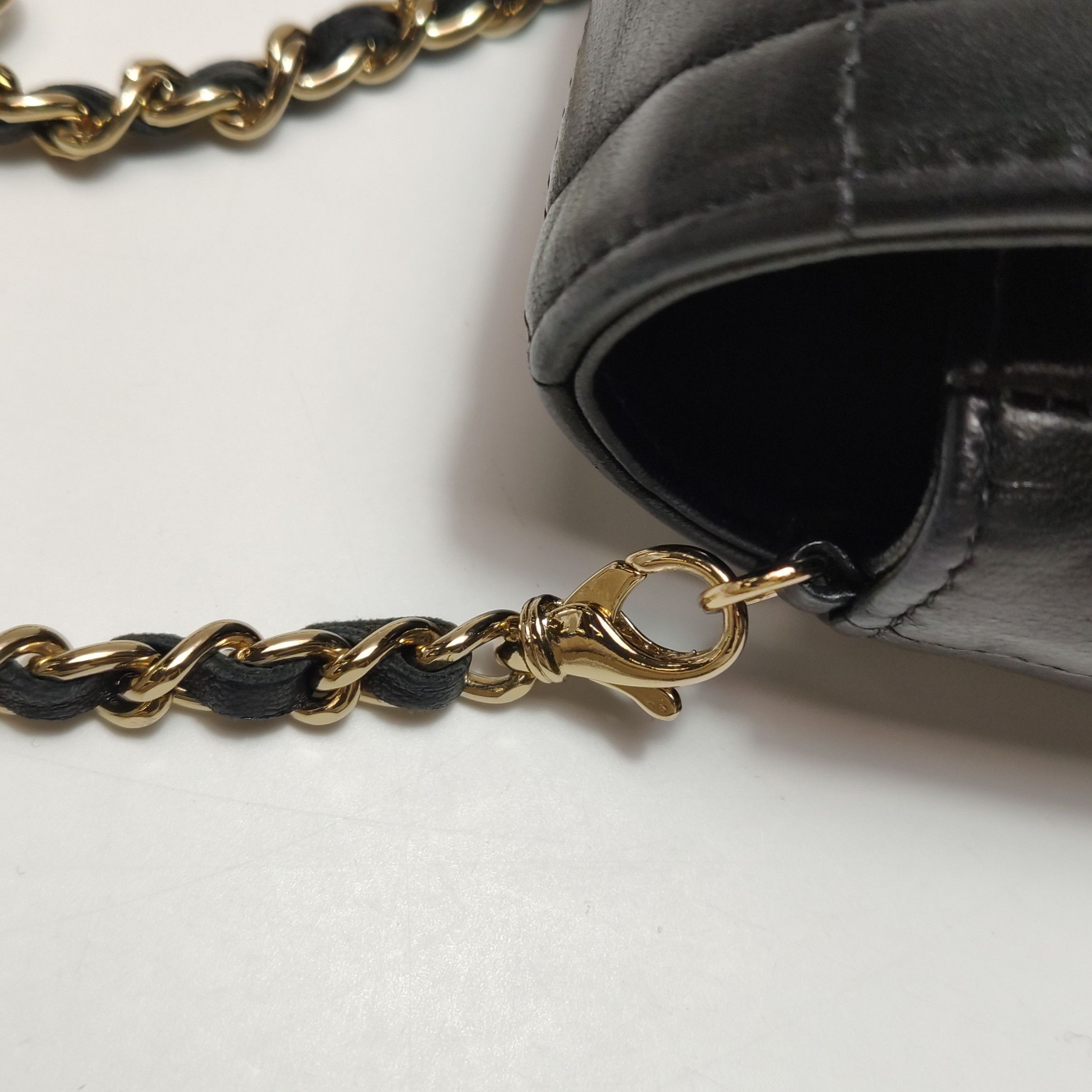Chanel Chanel Women os Shoulder Bags Size ONE SIZE - 15 Thumbnail