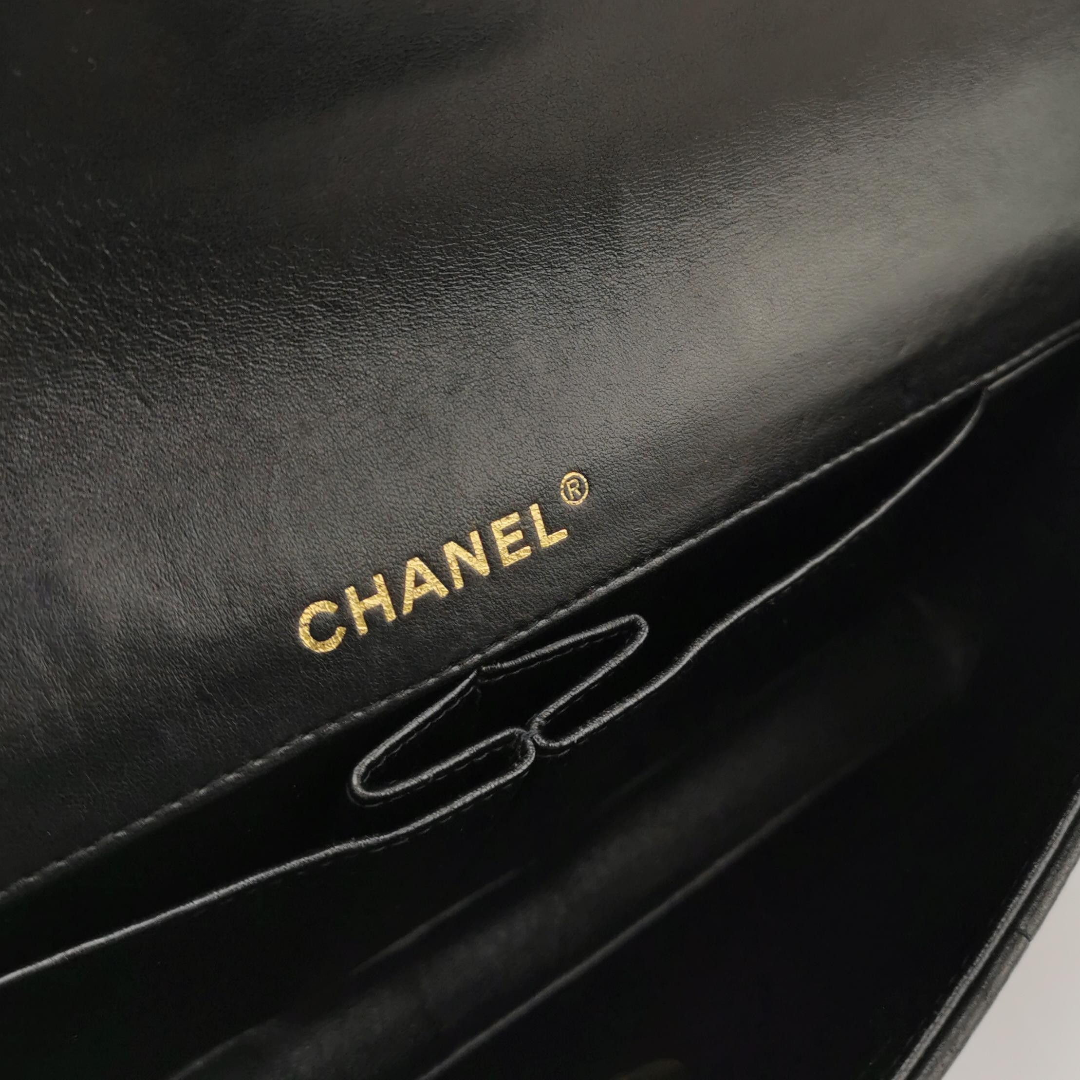 Chanel Chanel Women os Shoulder Bags Size ONE SIZE - 8 Thumbnail