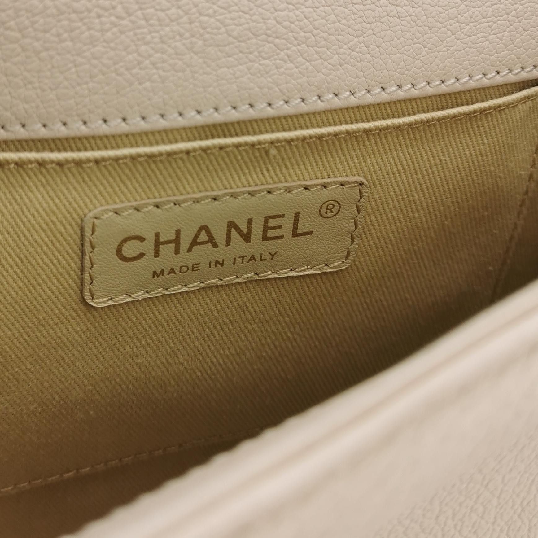 Chanel Chanel Women os Shoulder Bags Size ONE SIZE - 8 Thumbnail