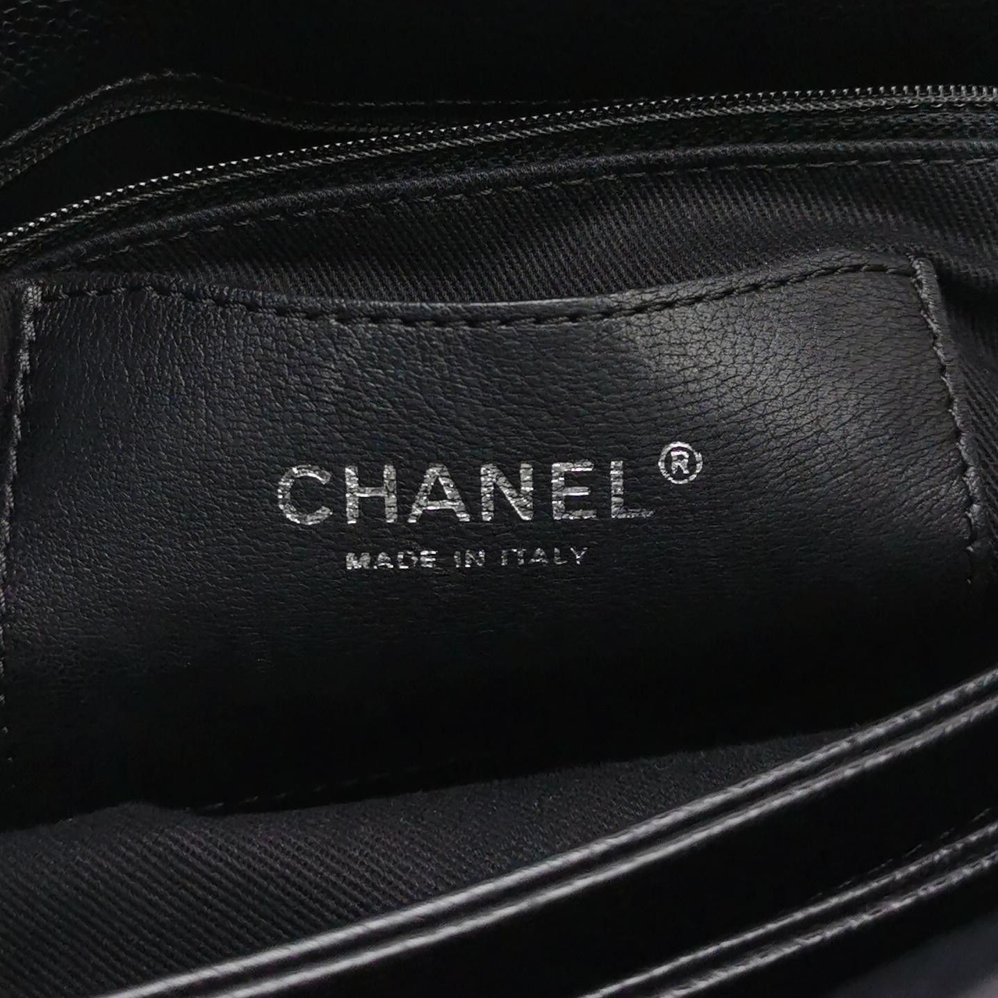 Chanel Chanel Women os Shoulder Bags Size ONE SIZE - 8 Thumbnail