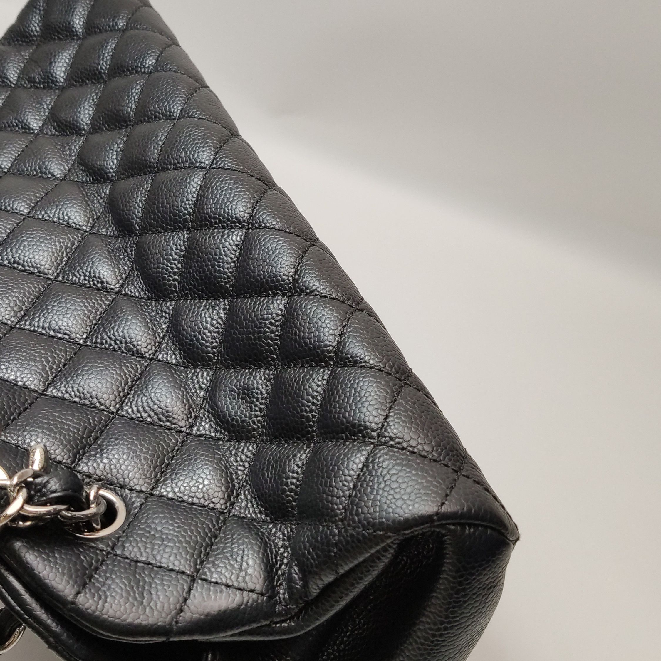 Chanel Chanel Women os Shoulder Bags Size ONE SIZE - 15 Thumbnail