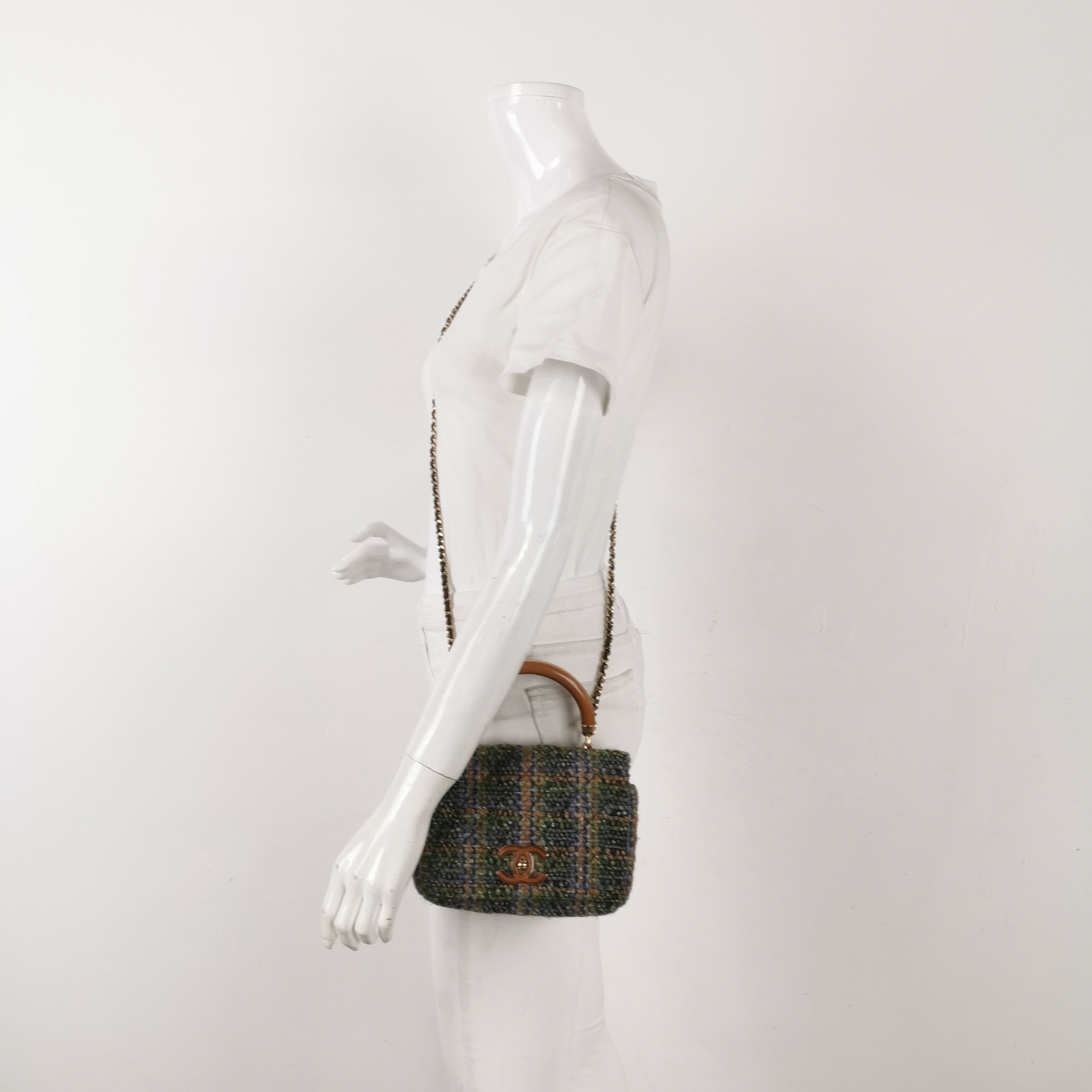 Chanel Chanel Women os Crossbody Bags Size ONE SIZE - 2 Thumbnail
