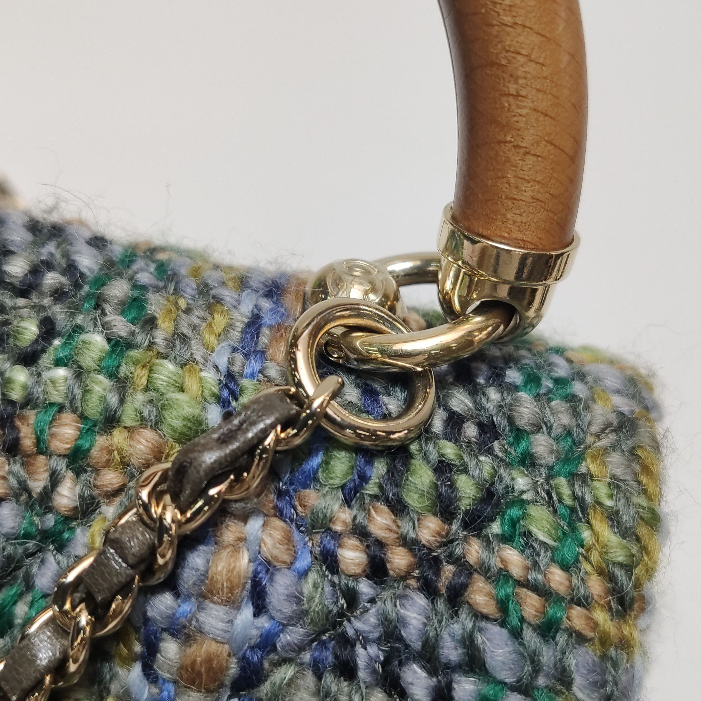 Chanel Chanel Women os Crossbody Bags Size ONE SIZE - 16 Thumbnail