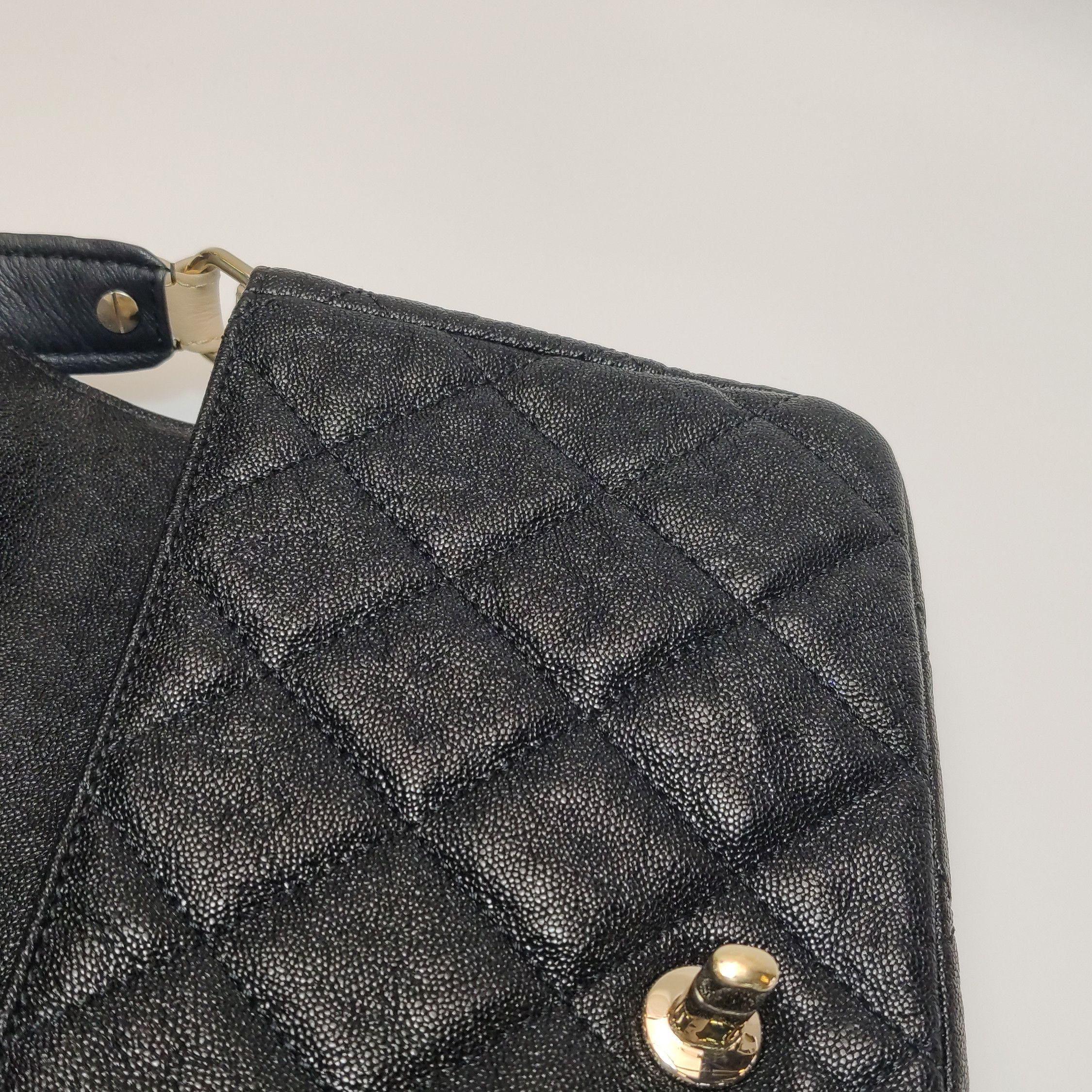Chanel Chanel Women os Shoulder Bags Size ONE SIZE - 21 Thumbnail