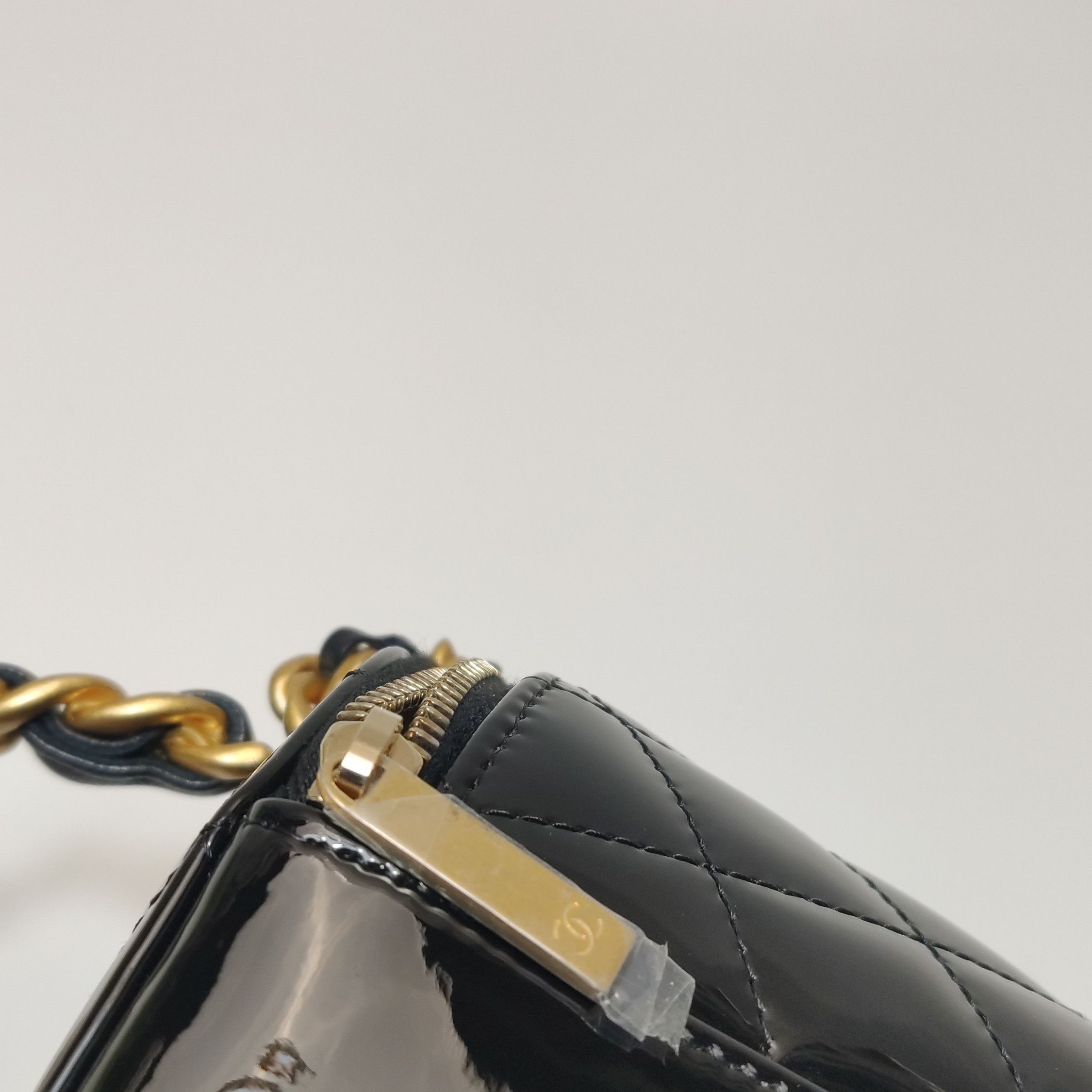 Chanel Chanel Women os Crossbody Bags Size ONE SIZE - 13 Thumbnail