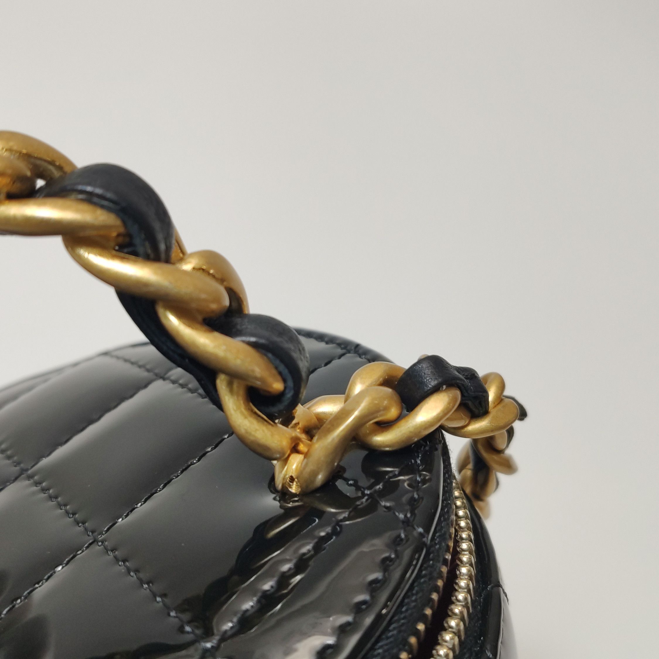 Chanel Chanel Women os Crossbody Bags Size ONE SIZE - 14 Thumbnail