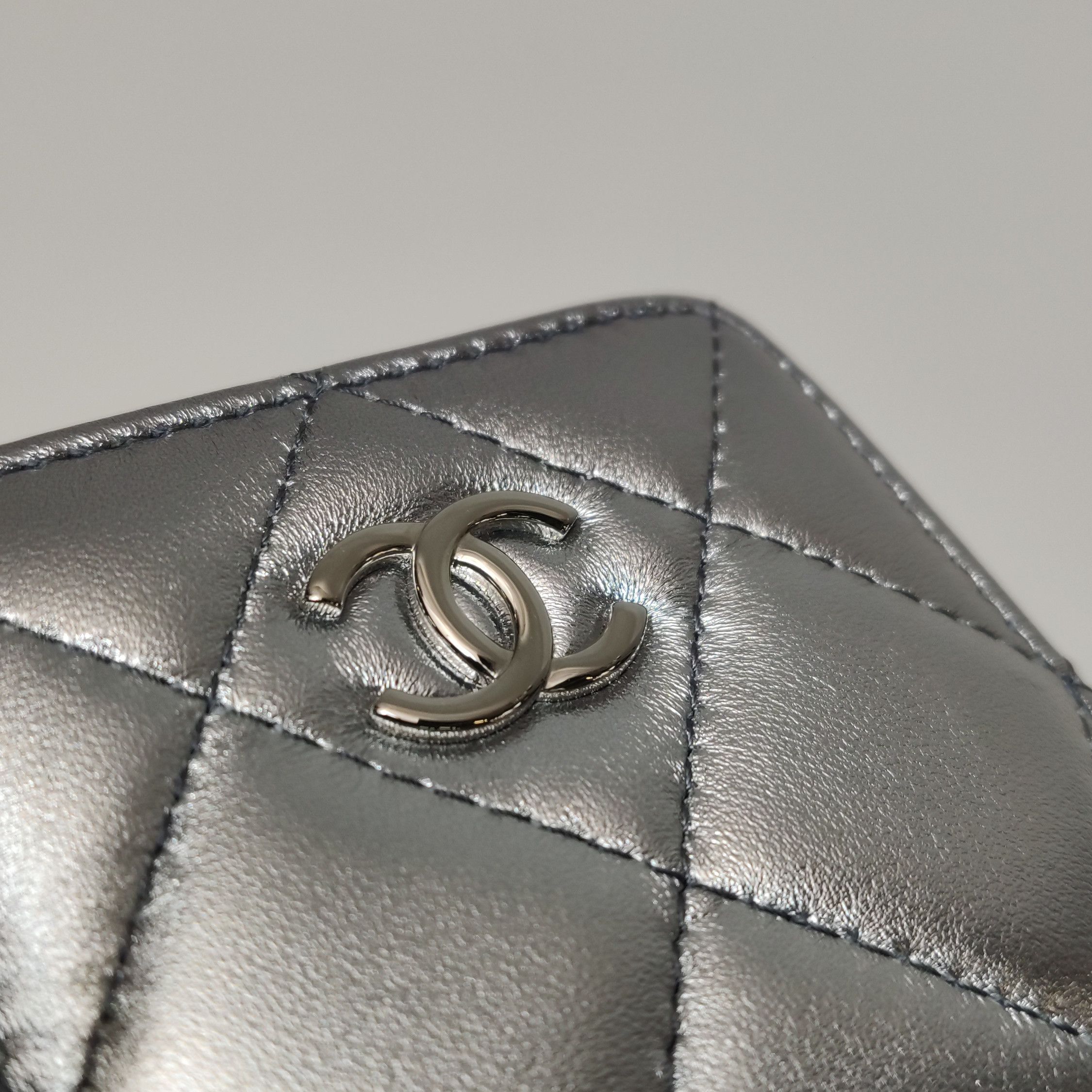 Chanel Chanel Women os Crossbody Bags Size ONE SIZE - 14 Thumbnail