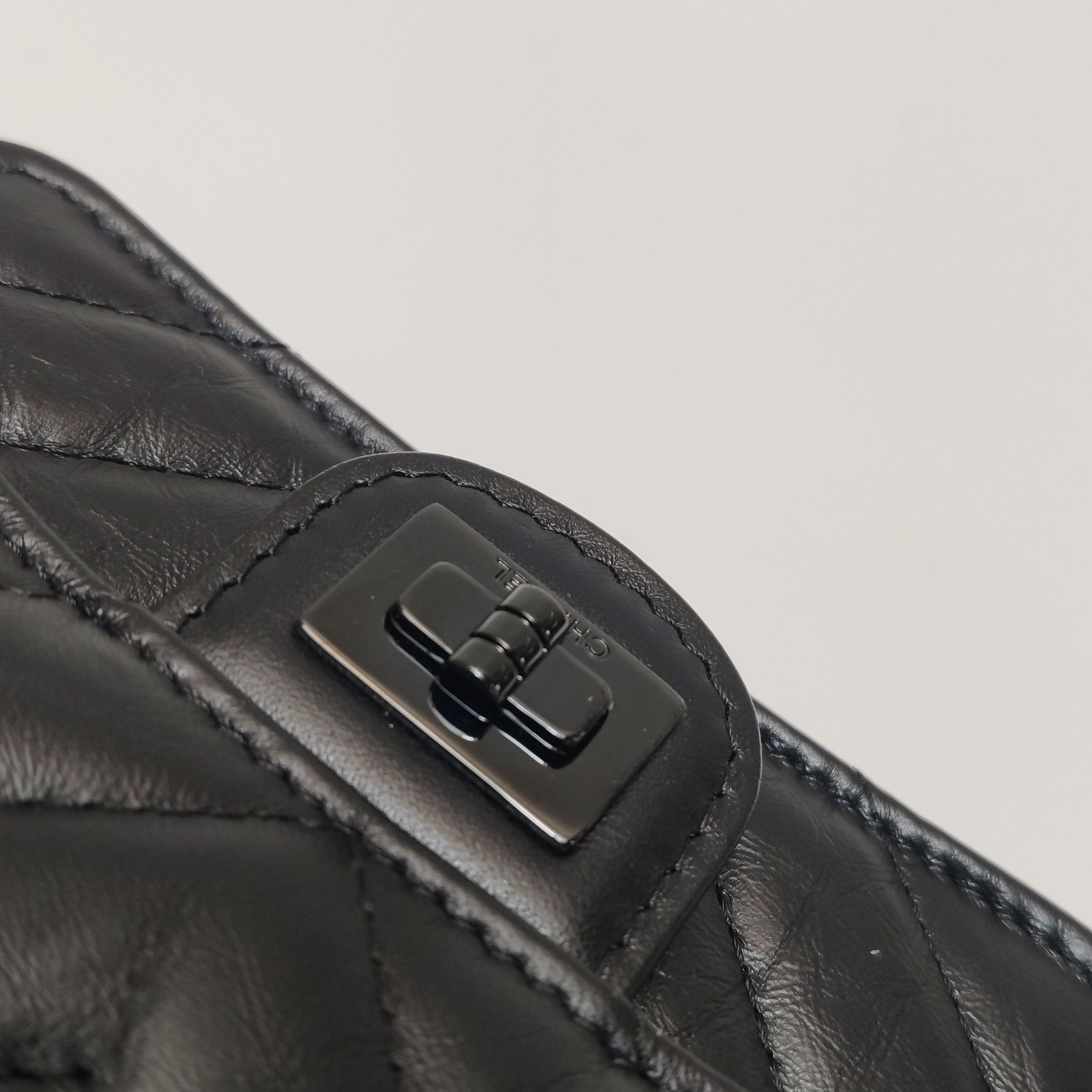 Chanel Chanel Women os Crossbody Bags Size ONE SIZE - 12 Thumbnail