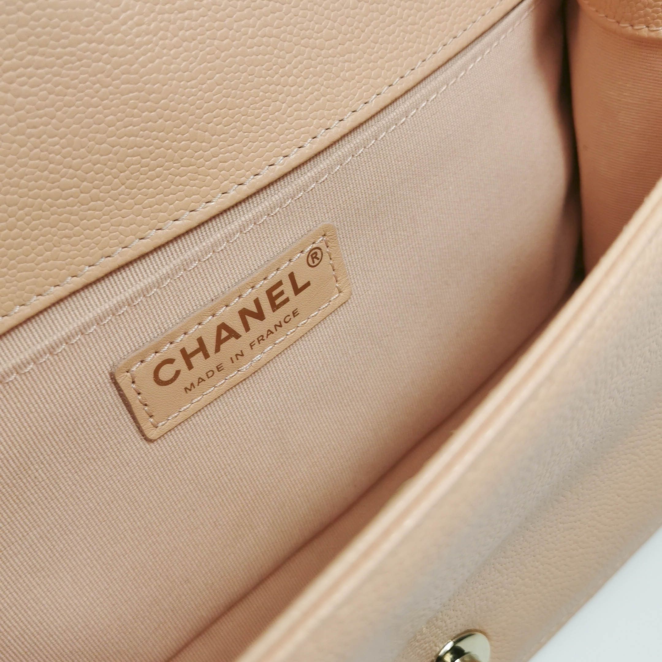 Chanel Chanel Women os Shoulder Bags Size ONE SIZE - 9 Thumbnail