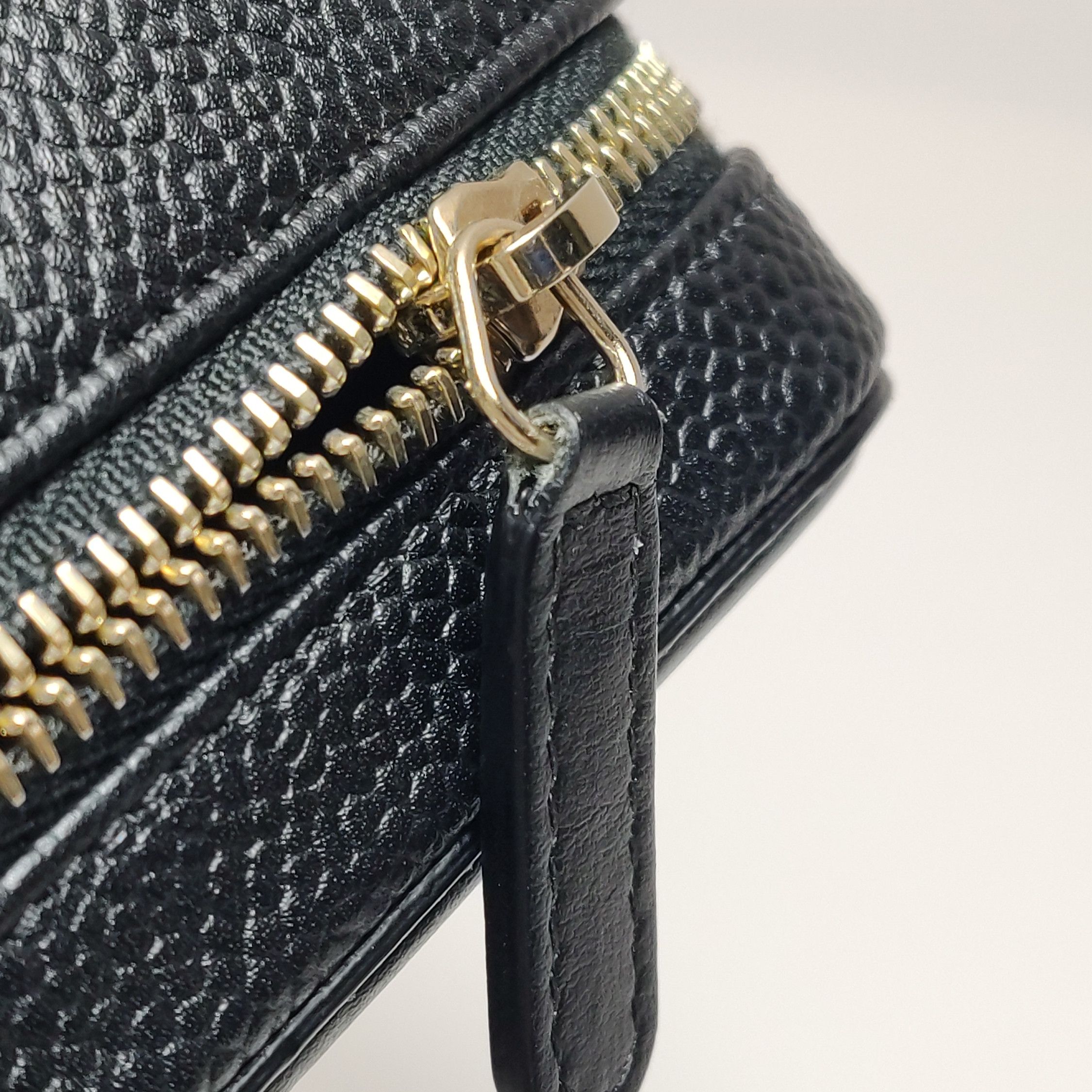 Chanel Chanel Women os Crossbody Bags Size ONE SIZE - 18 Thumbnail