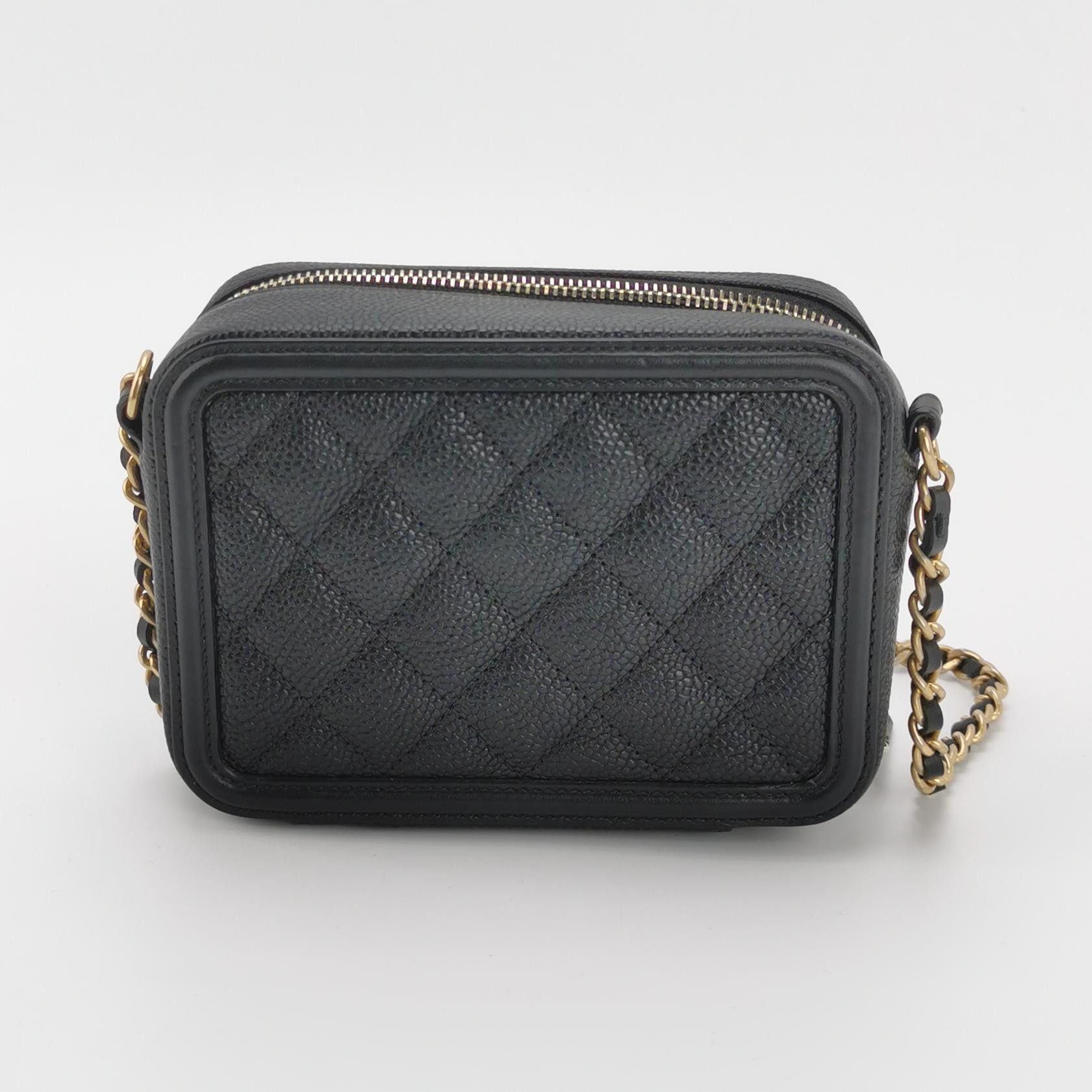 Chanel Chanel Women os Crossbody Bags Size ONE SIZE - 5 Thumbnail