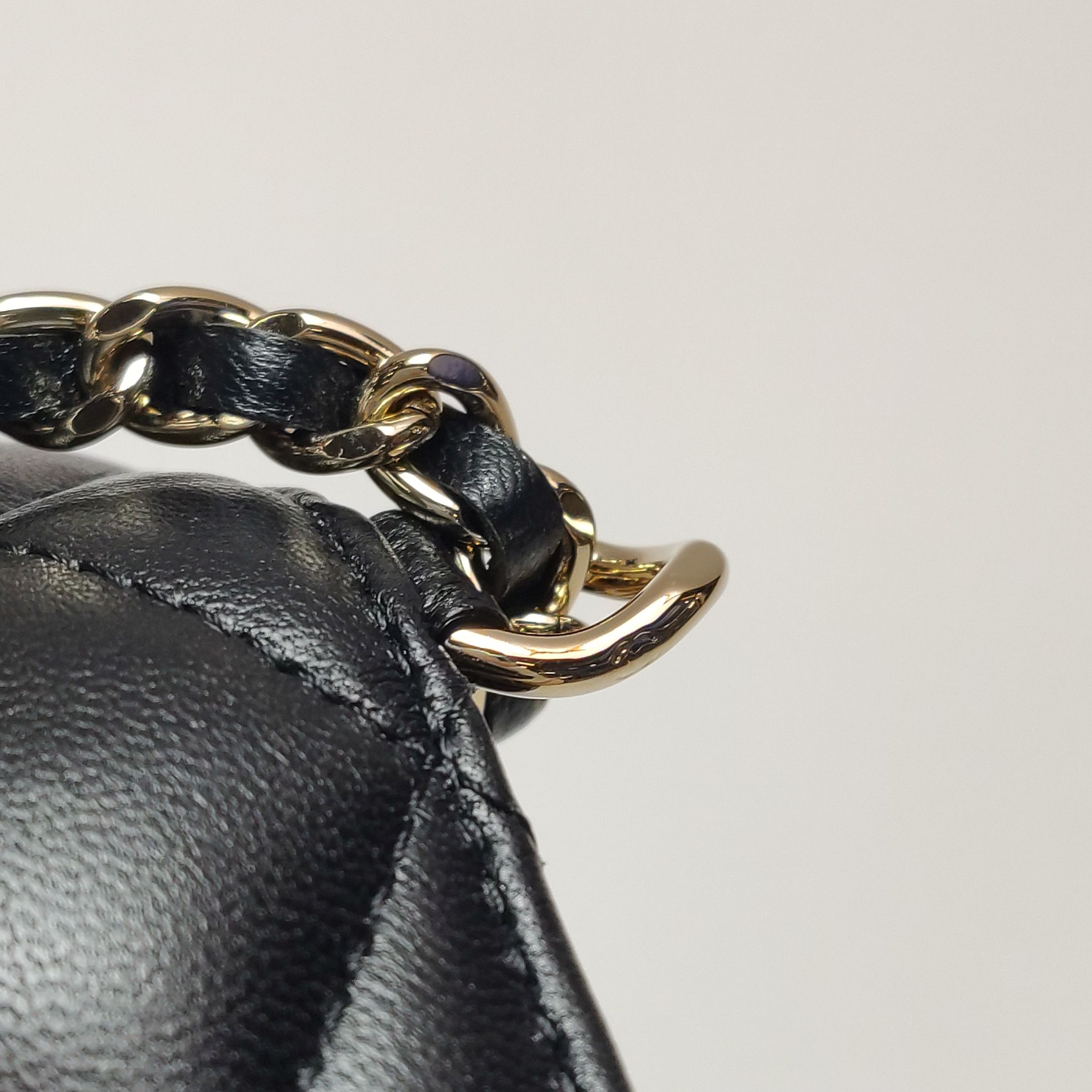 Chanel Chanel Women os Crossbody Bags Size ONE SIZE - 12 Thumbnail