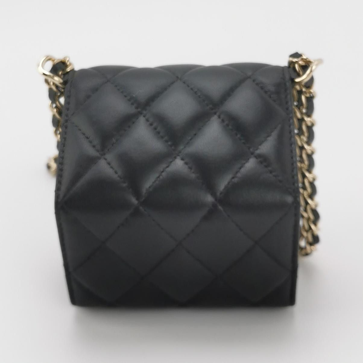 Chanel Chanel Women os Crossbody Bags Size ONE SIZE - 5 Thumbnail