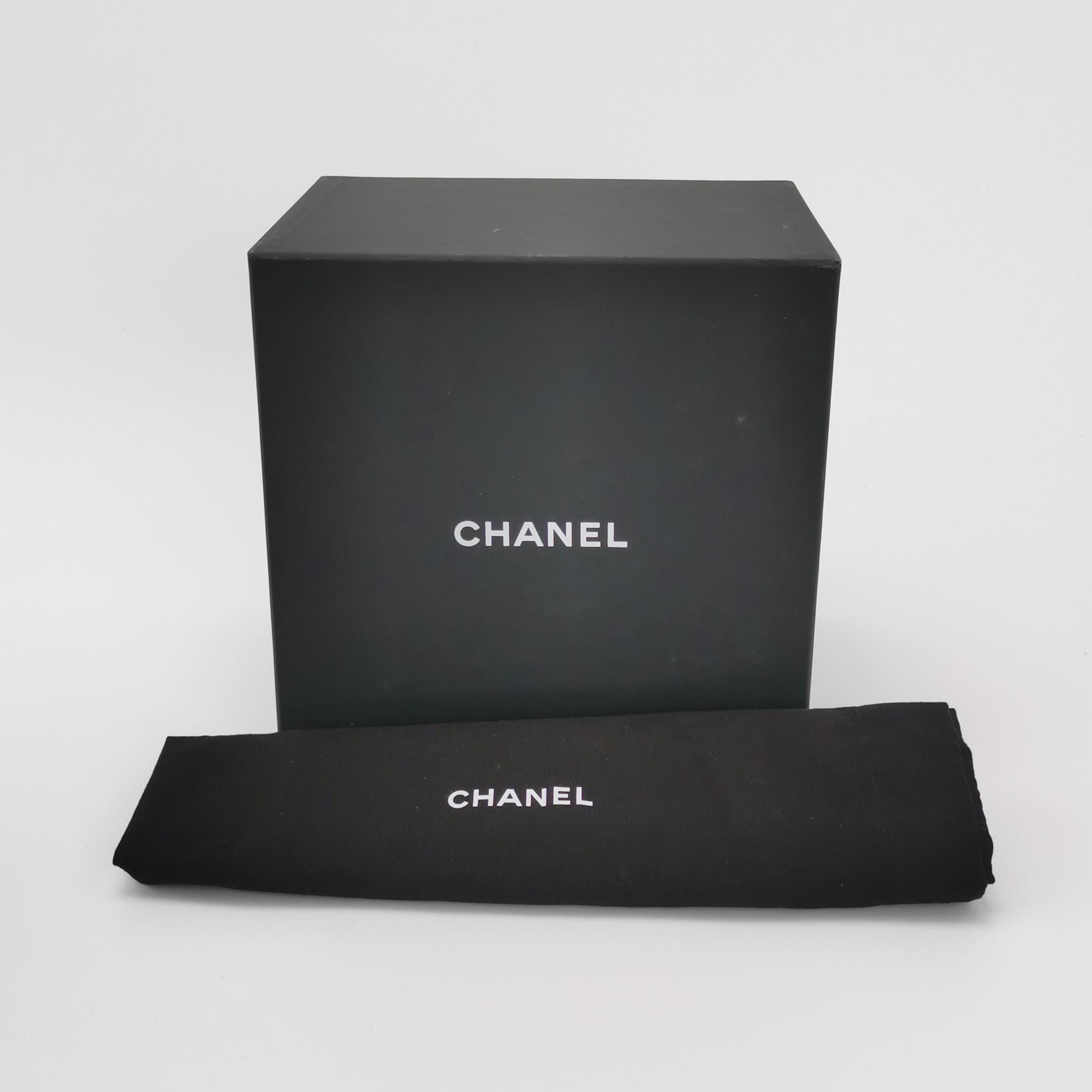 Chanel Chanel Women os Crossbody Bags Size ONE SIZE - 9 Thumbnail