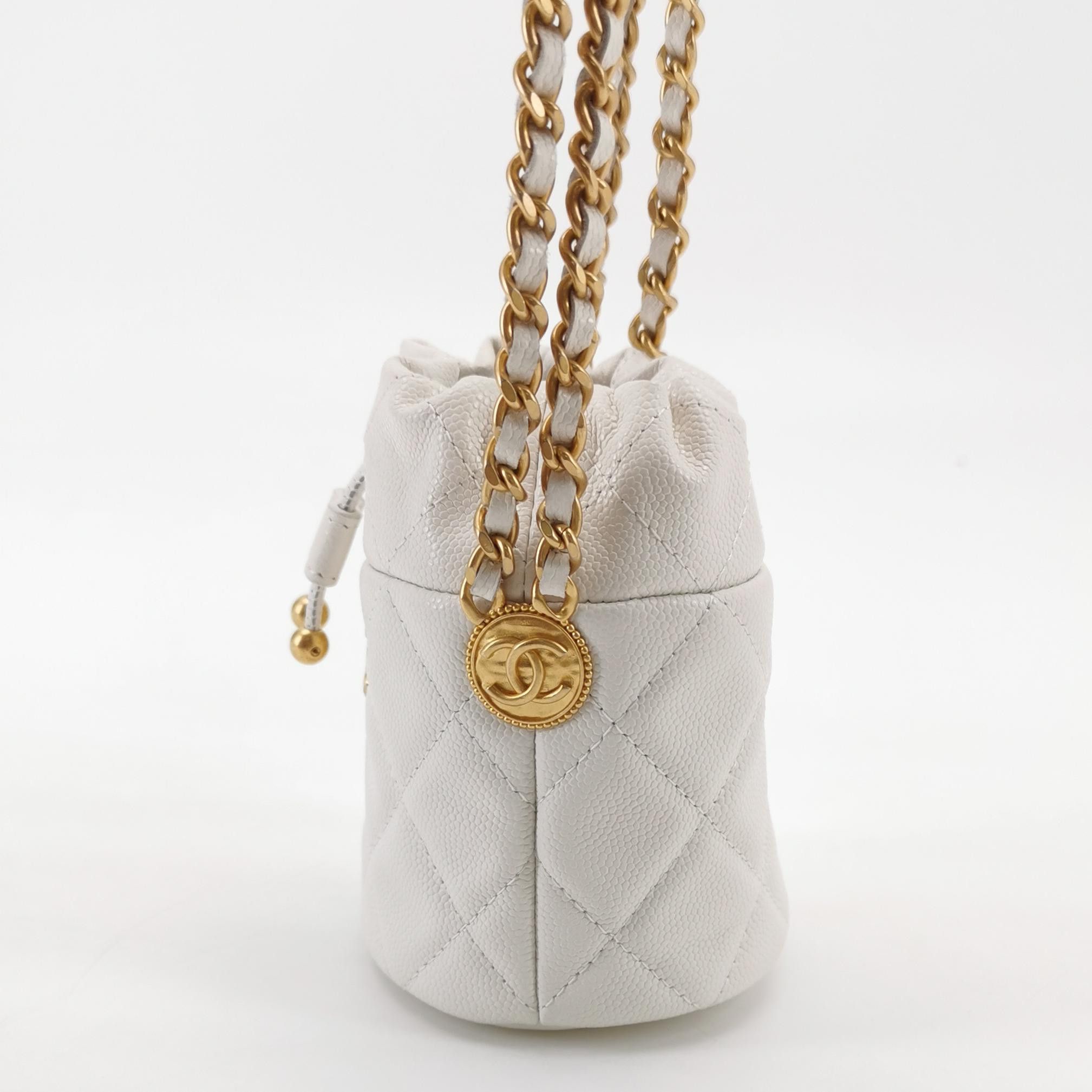 Chanel Chanel Women os Crossbody Bags Size ONE SIZE - 3 Thumbnail