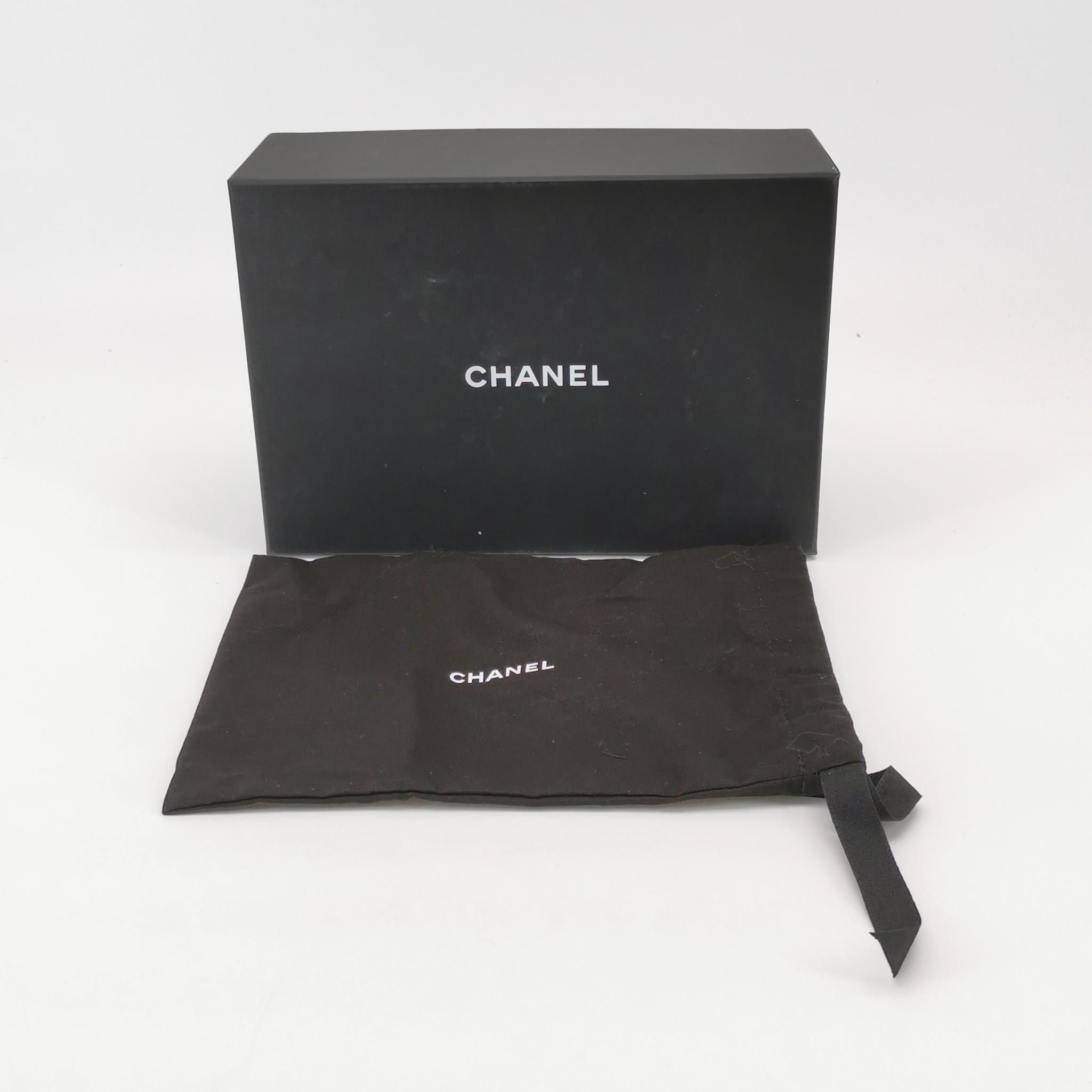 Chanel Chanel Women os Crossbody Bags Size ONE SIZE - 9 Thumbnail