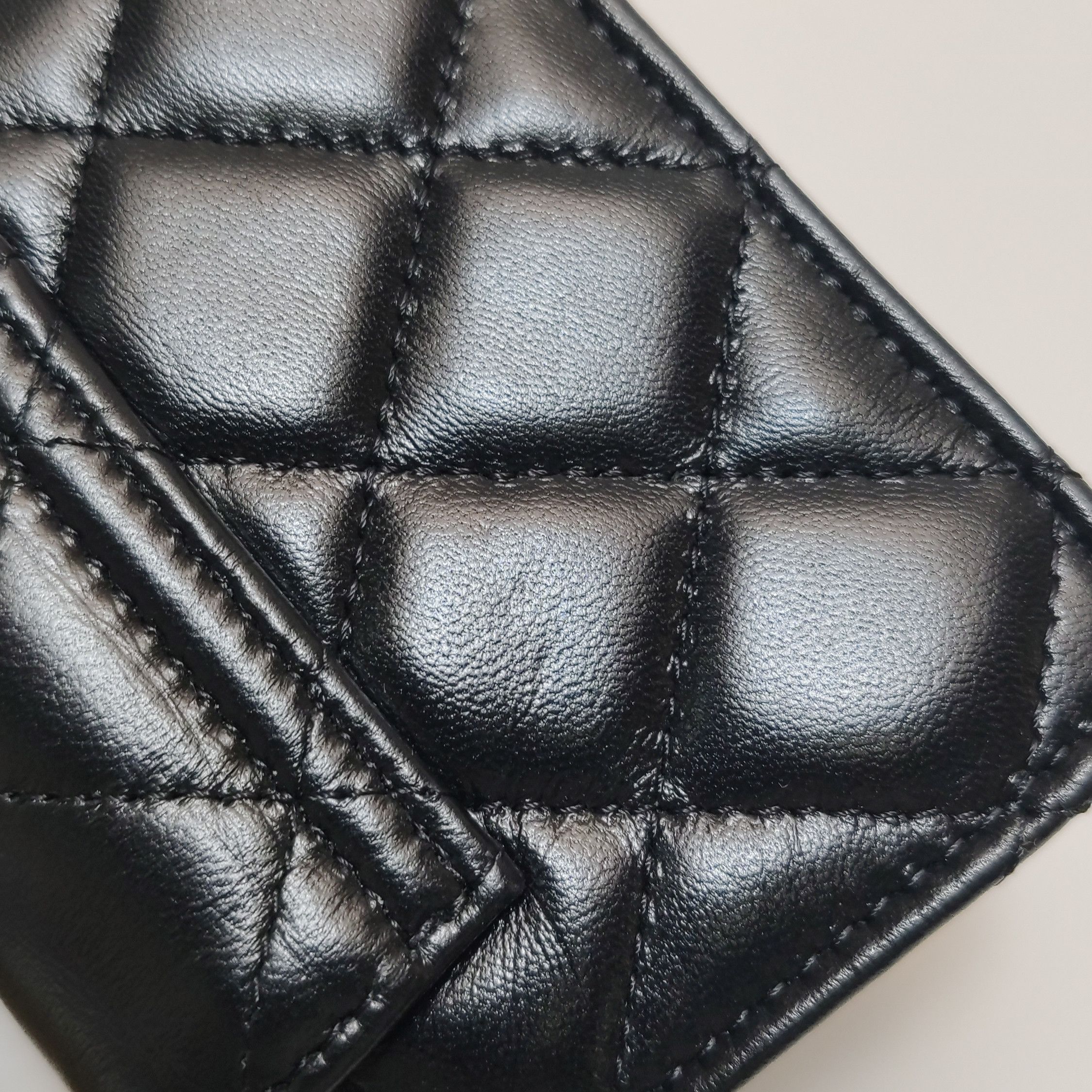 Chanel Chanel Women os Crossbody Bags Size ONE SIZE - 11 Thumbnail