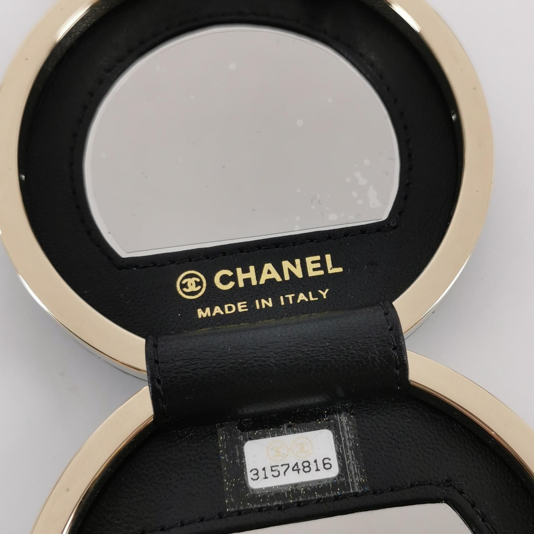 Chanel Chanel Women os Shoulder Bags Size ONE SIZE - 8 Thumbnail