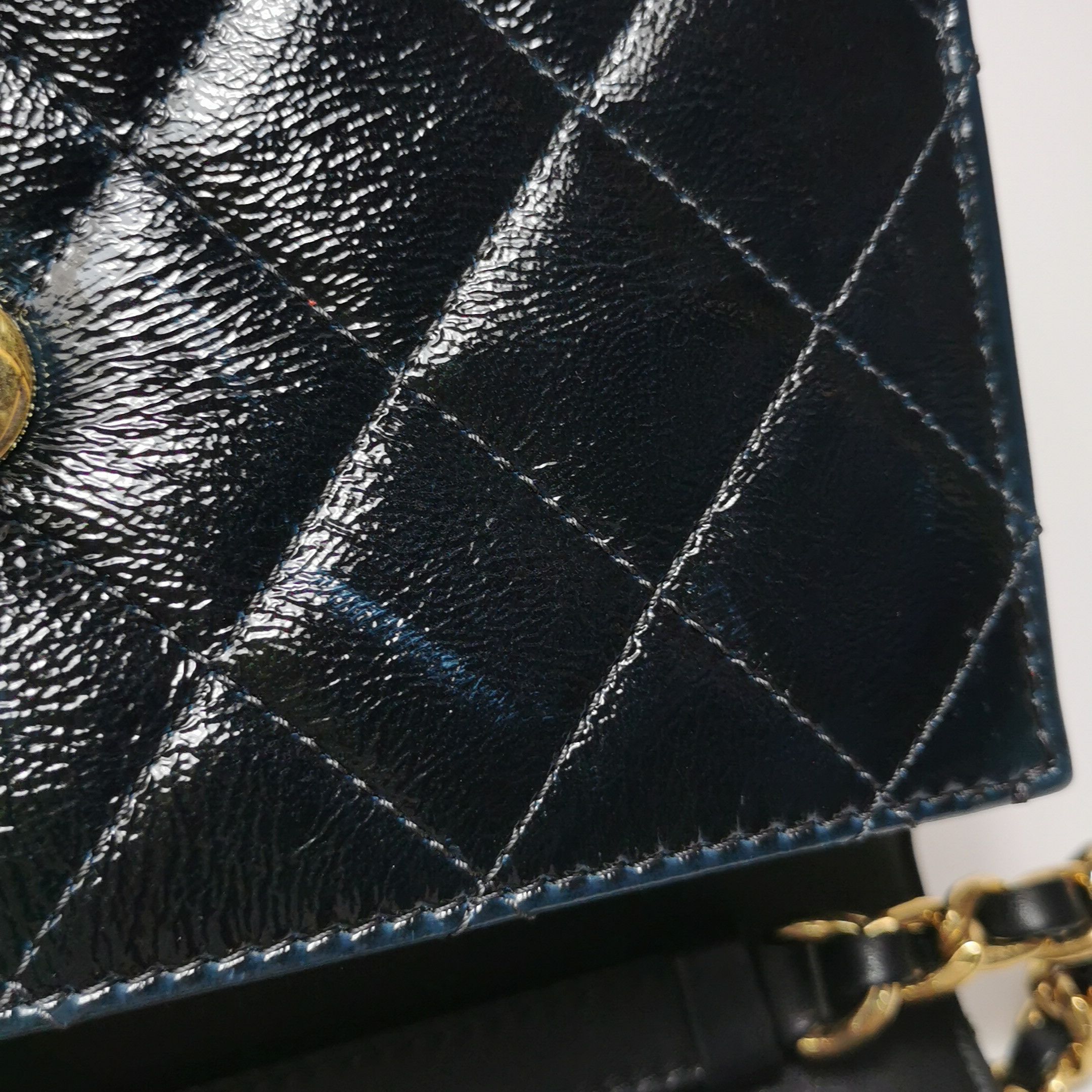 Chanel Chanel Women os Crossbody Bags Size ONE SIZE - 20 Thumbnail