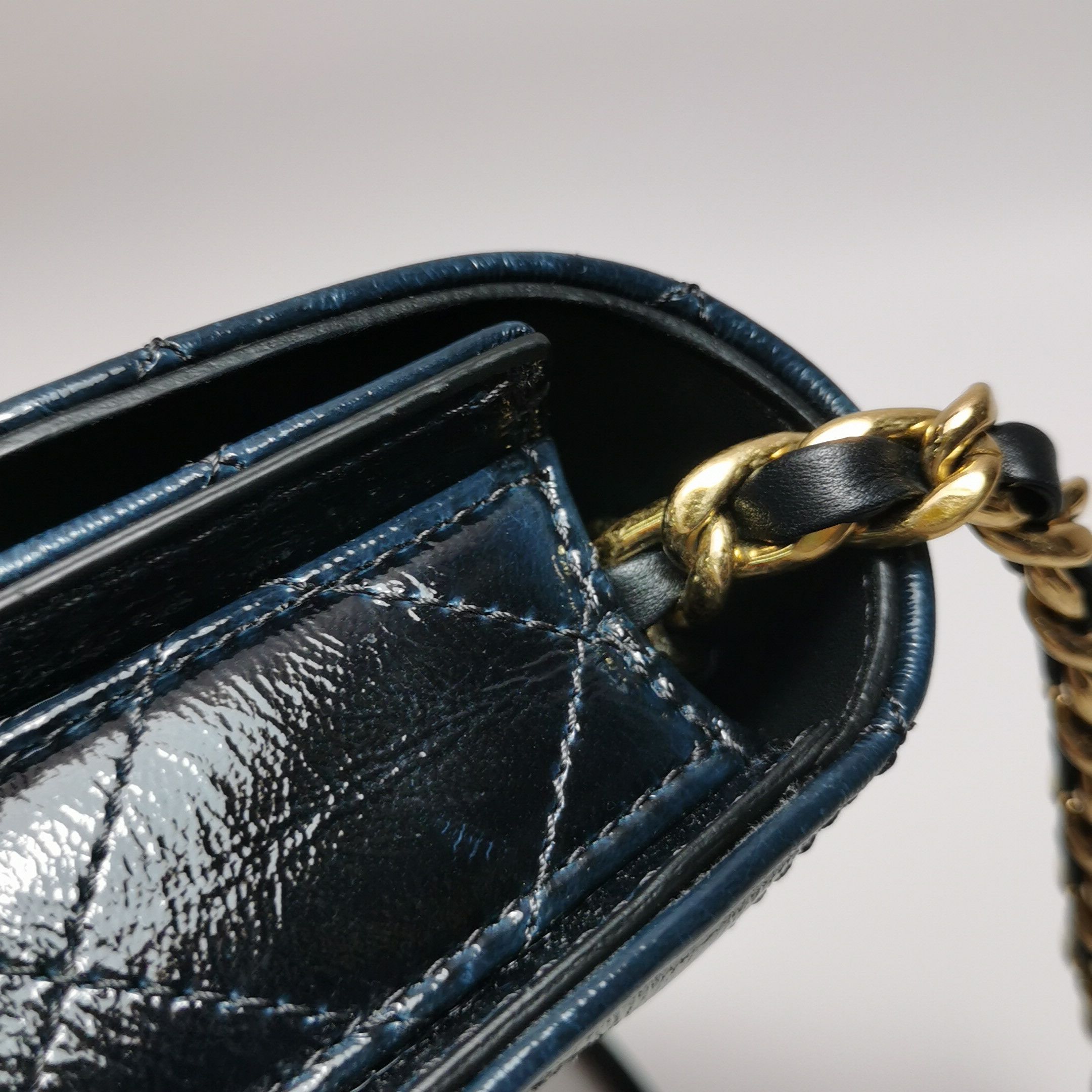 Chanel Chanel Women os Crossbody Bags Size ONE SIZE - 19 Thumbnail