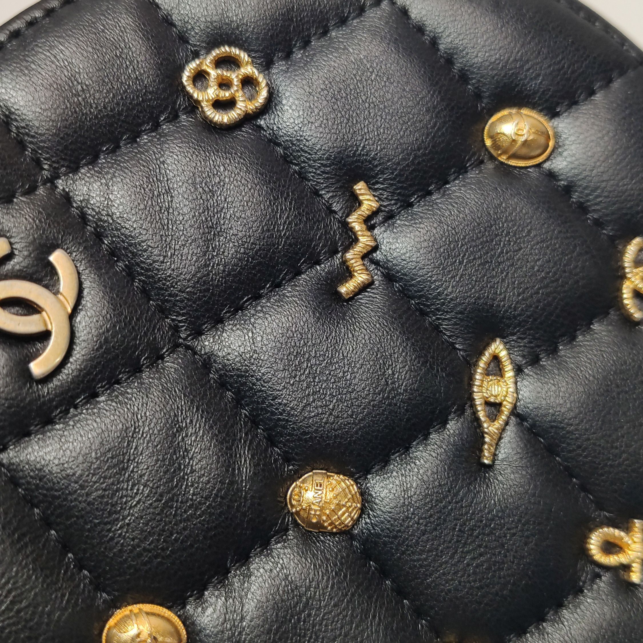 Chanel Chanel Women os Shoulder Bags Size ONE SIZE - 19 Thumbnail