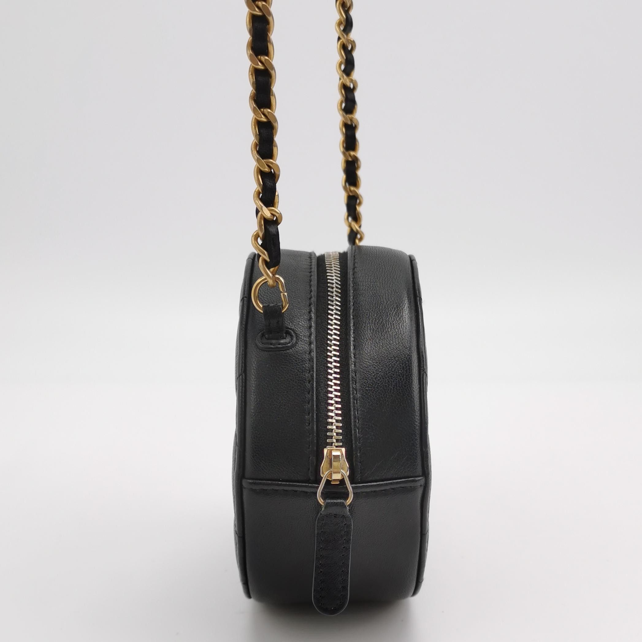 Chanel Chanel Women os Shoulder Bags Size ONE SIZE - 4 Thumbnail