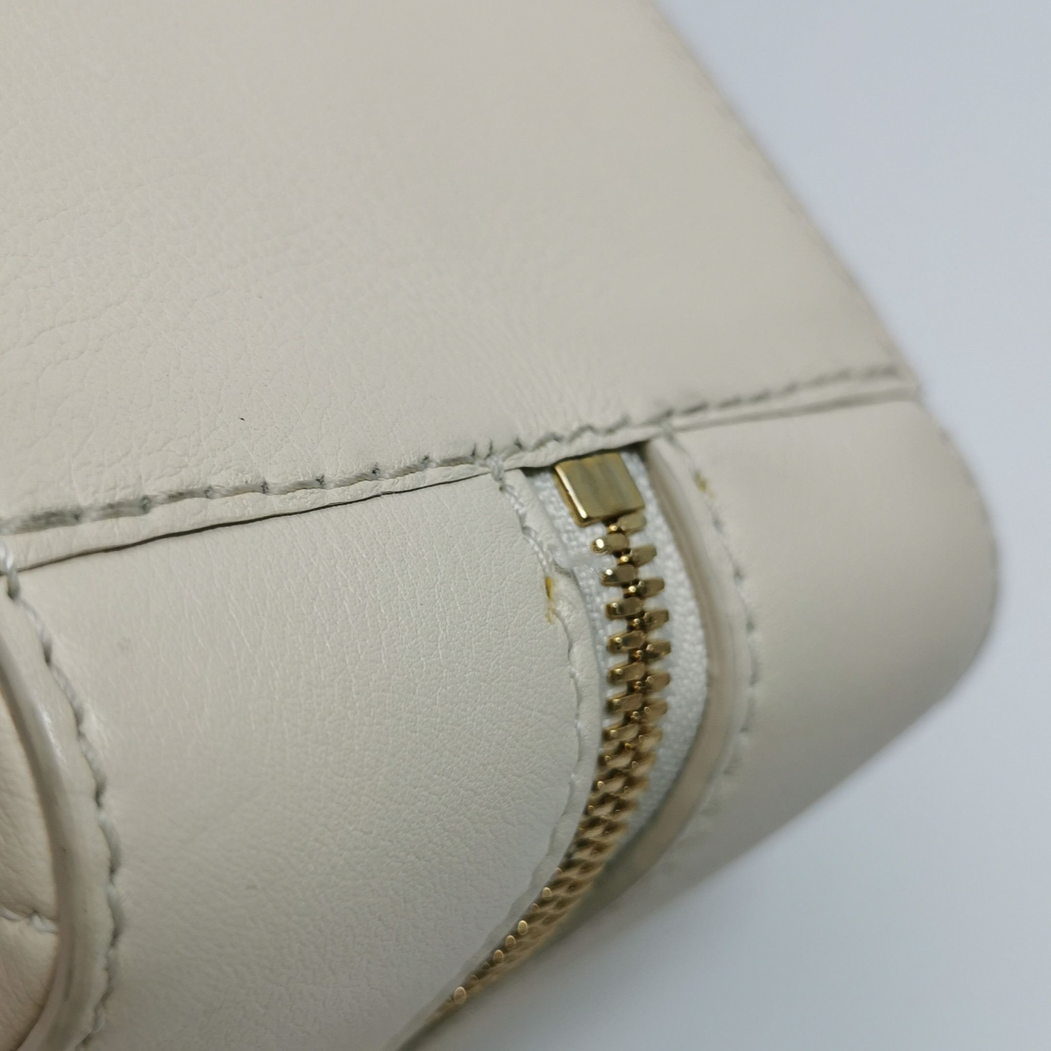 Chanel Chanel Women os Shoulder Bags Size ONE SIZE - 24 Thumbnail