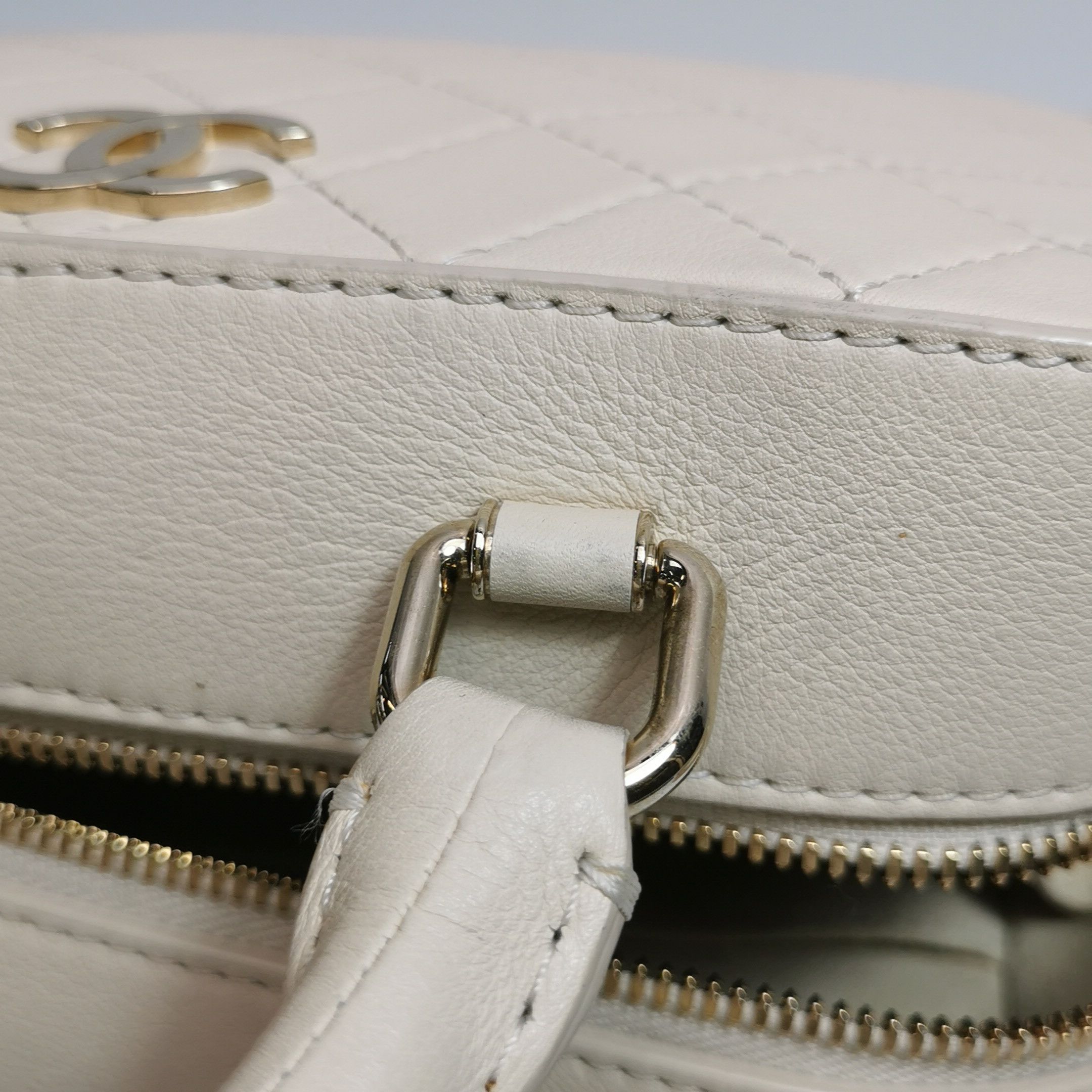 Chanel Chanel Women os Shoulder Bags Size ONE SIZE - 16 Thumbnail