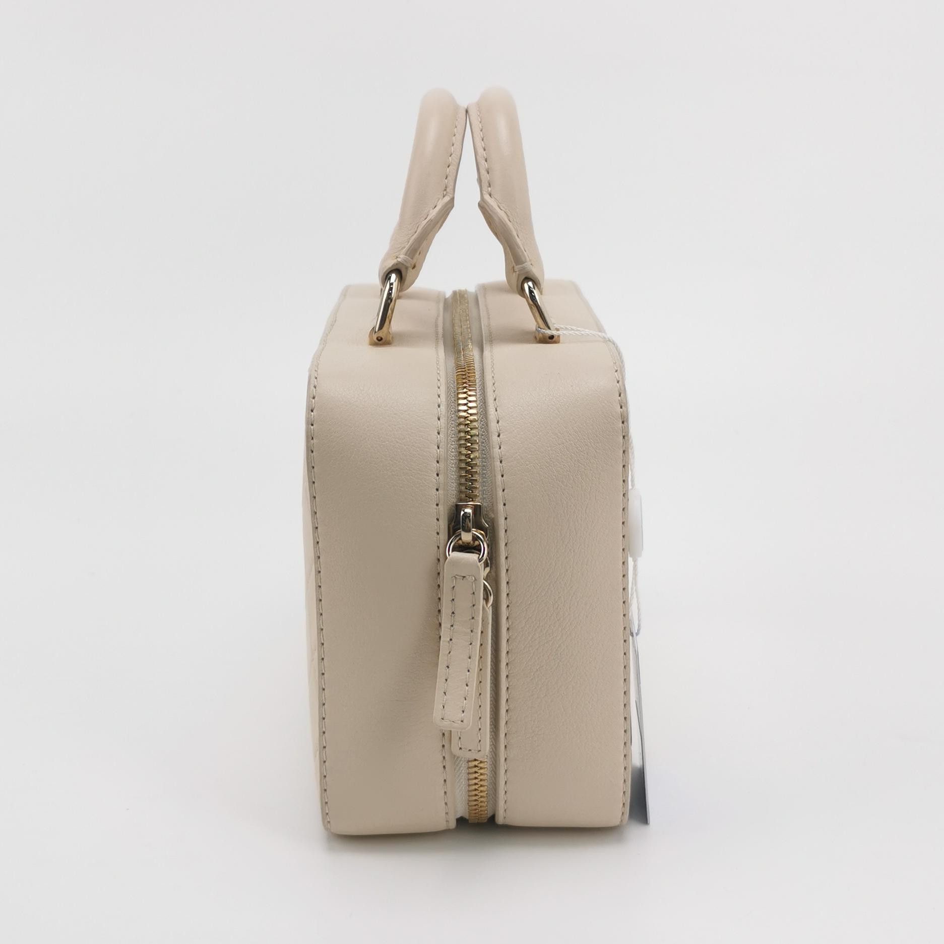 Chanel Chanel Women os Shoulder Bags Size ONE SIZE - 3 Thumbnail