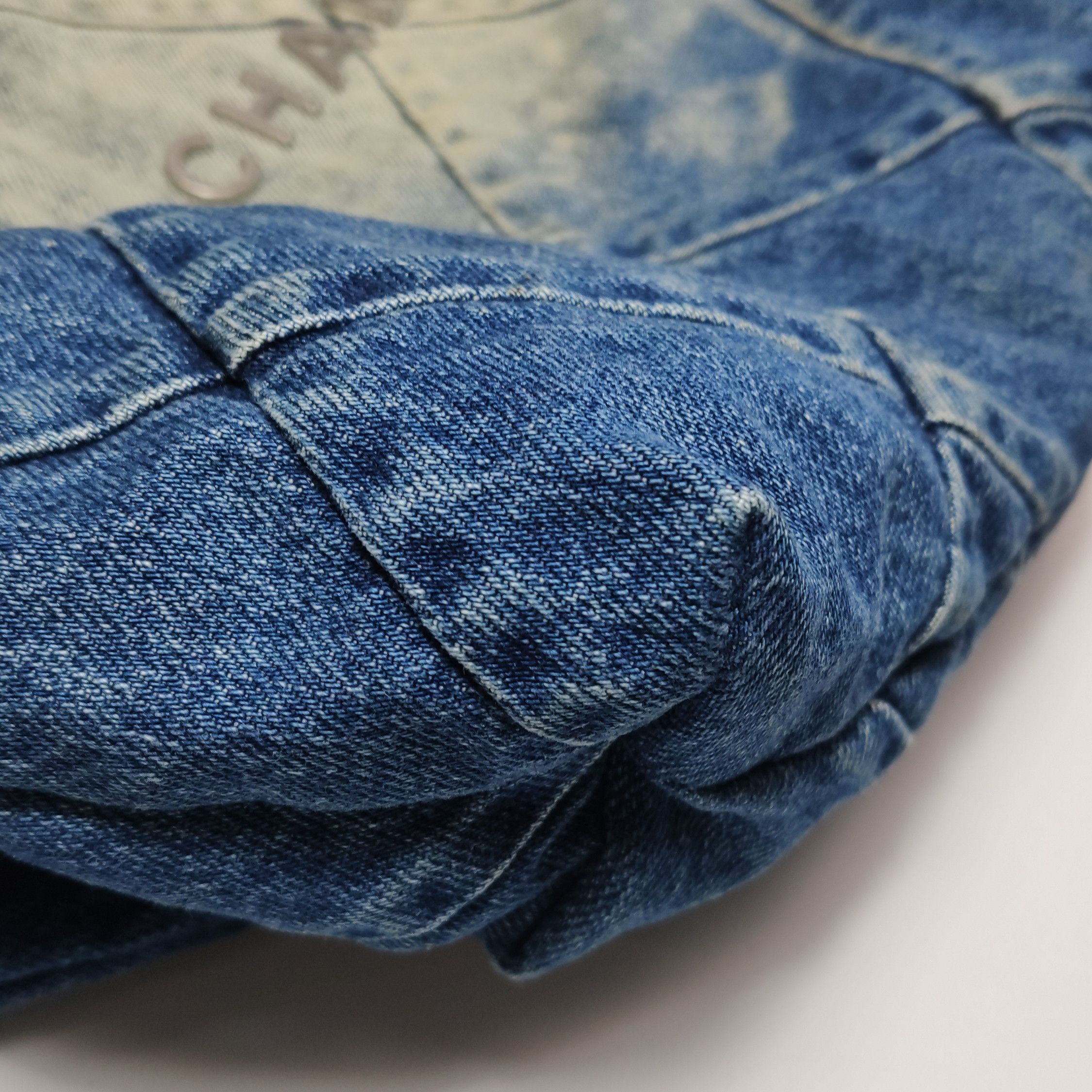 Chanel Chanel Women os Shoulder Bags Size ONE SIZE - 22 Thumbnail
