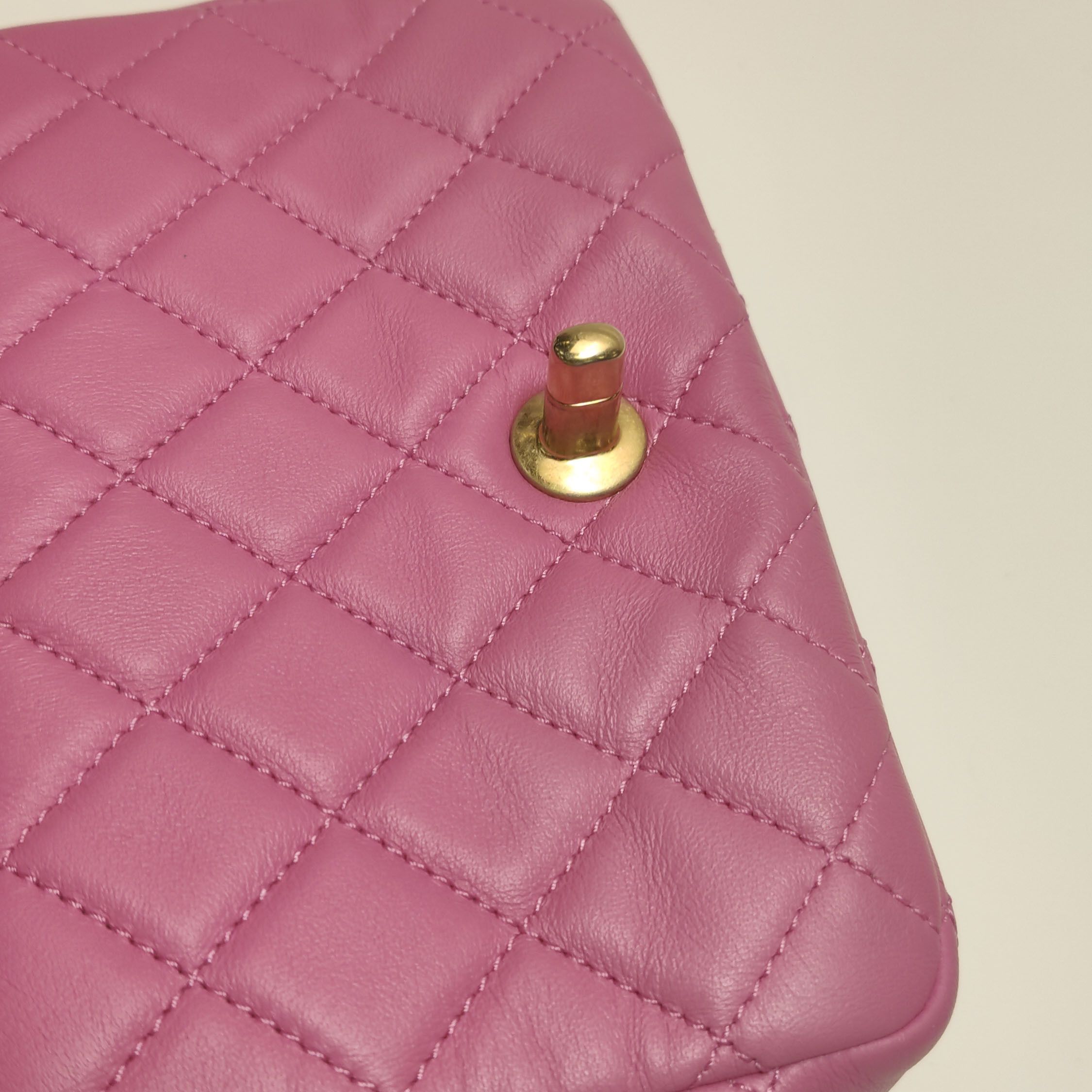 Chanel Chanel Women os Crossbody Bags Size ONE SIZE - 23 Thumbnail