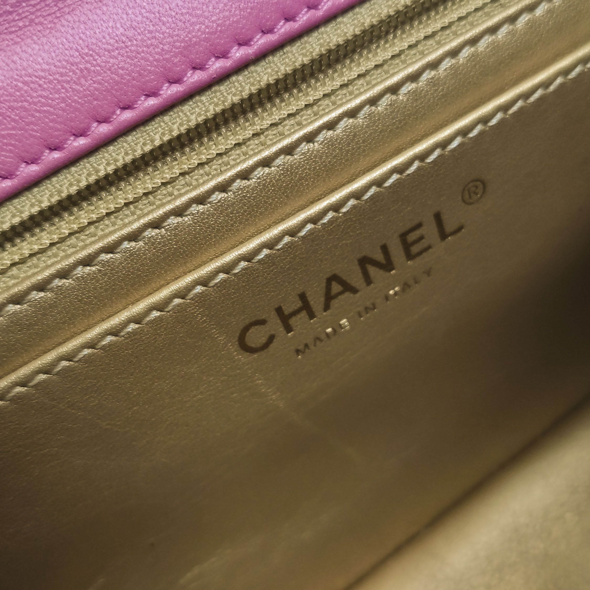 Chanel Chanel Women os Crossbody Bags Size ONE SIZE - 10 Thumbnail