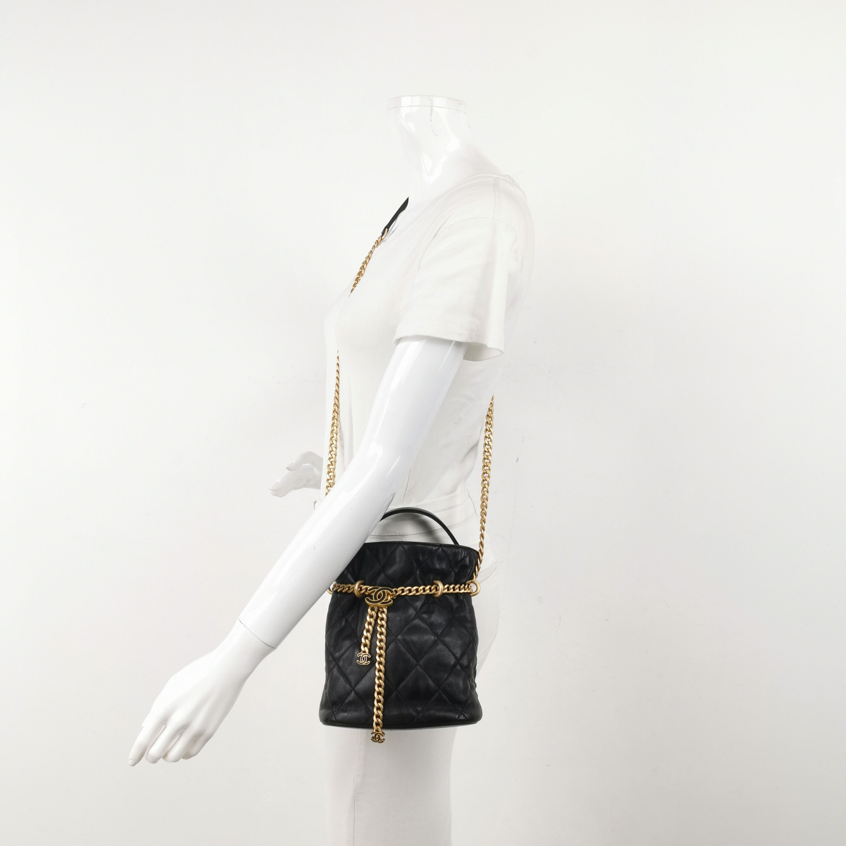Chanel Chanel Women os Shoulder Bags Size ONE SIZE - 2 Thumbnail