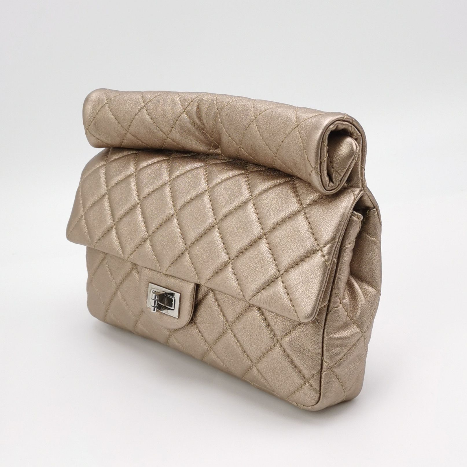 Chanel Chanel Women os Clutches Size ONE SIZE - 2 Thumbnail
