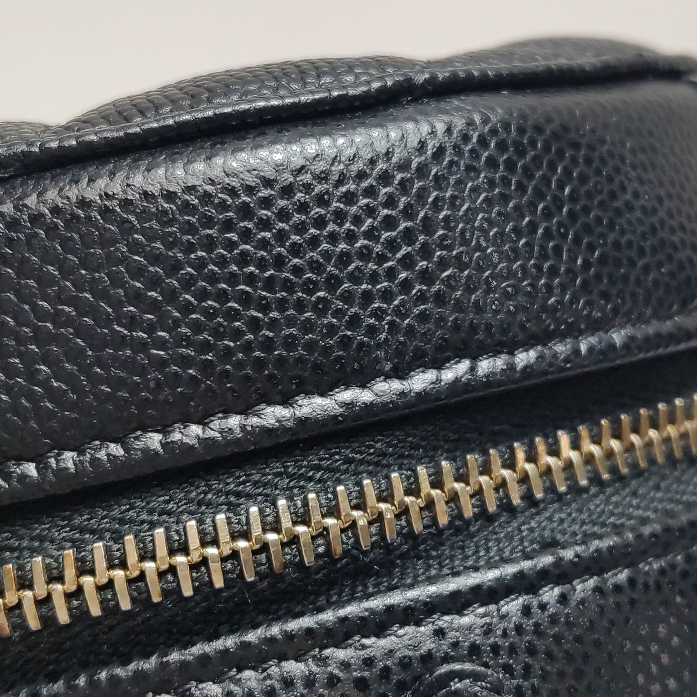 Chanel Chanel Women os Crossbody Bags Size ONE SIZE - 17 Thumbnail