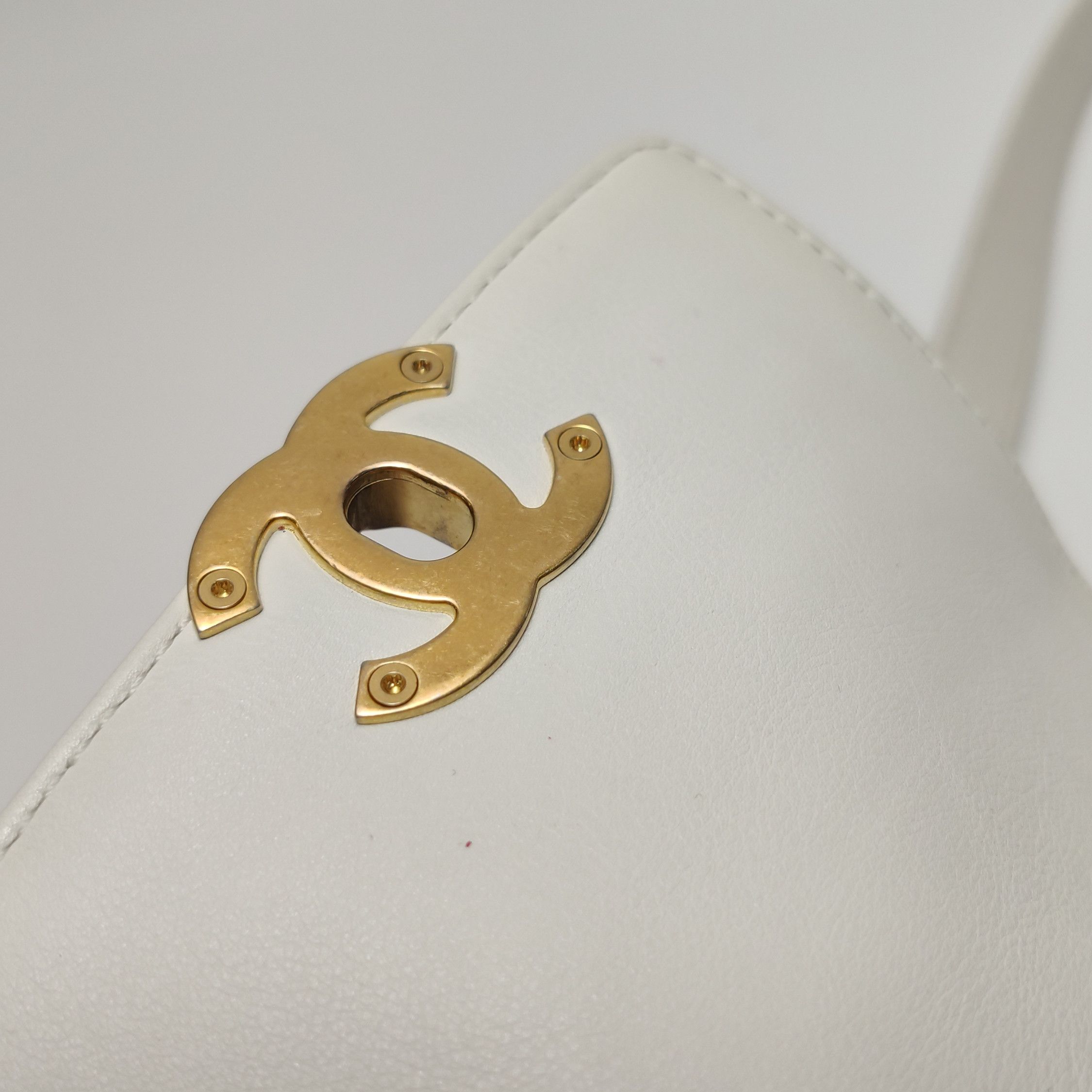 Chanel Chanel Women os Shoulder Bags Size ONE SIZE - 16 Thumbnail