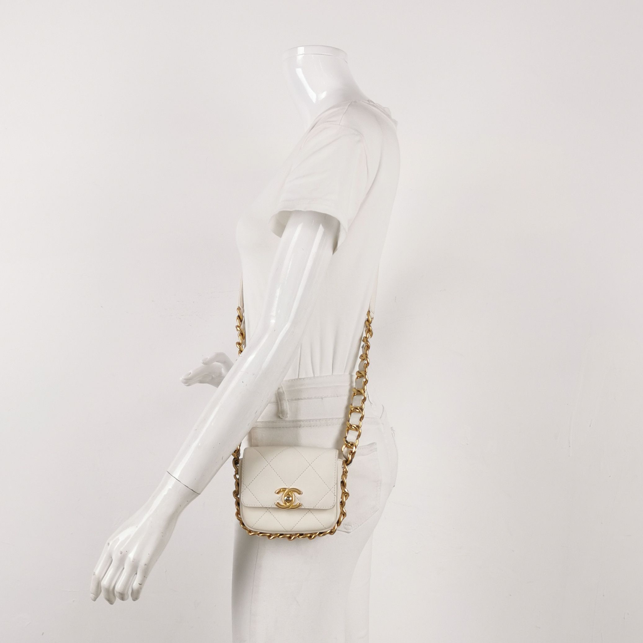 Chanel Chanel Women os Shoulder Bags Size ONE SIZE - 2 Thumbnail