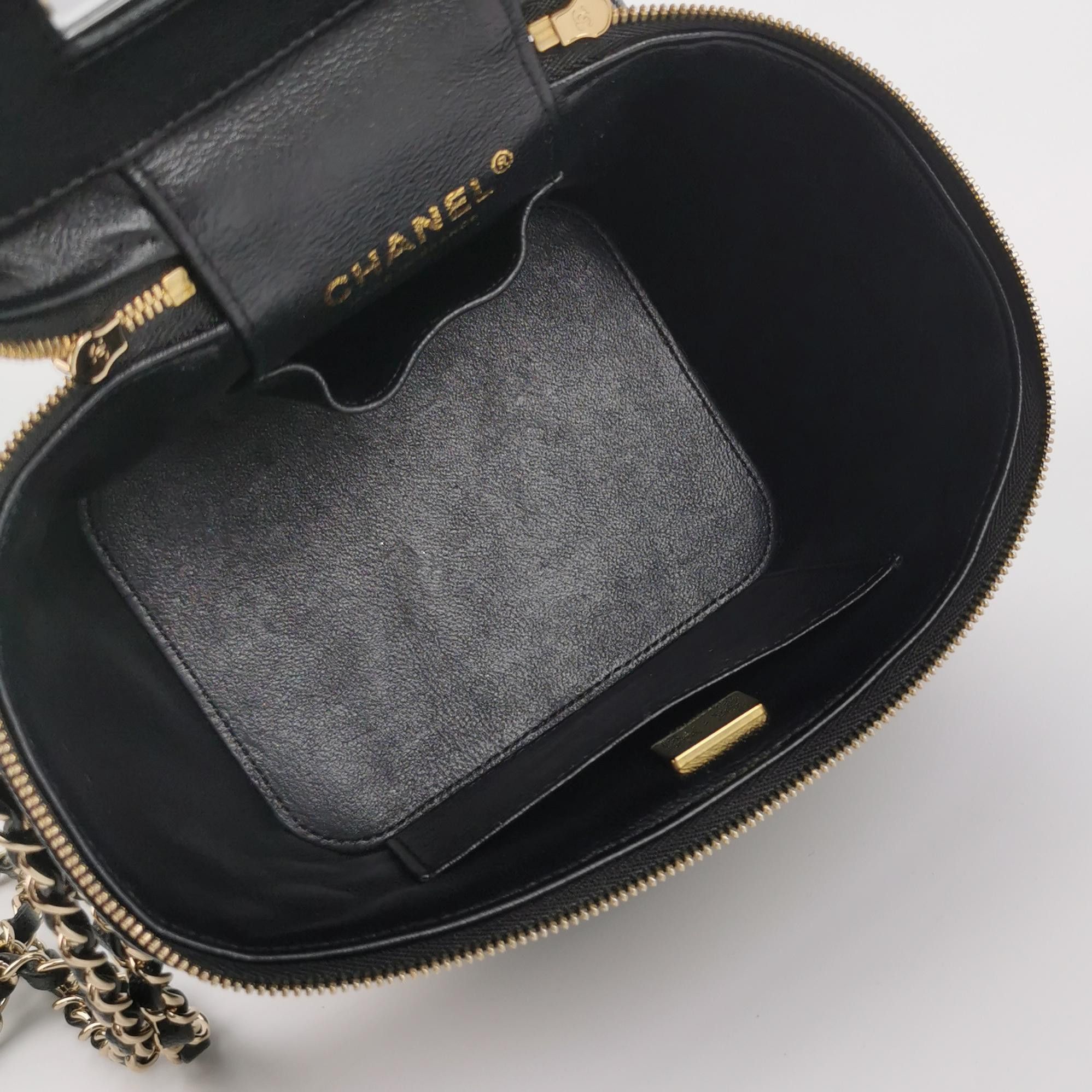 Chanel Chanel Women os Shoulder Bags Size ONE SIZE - 7 Thumbnail