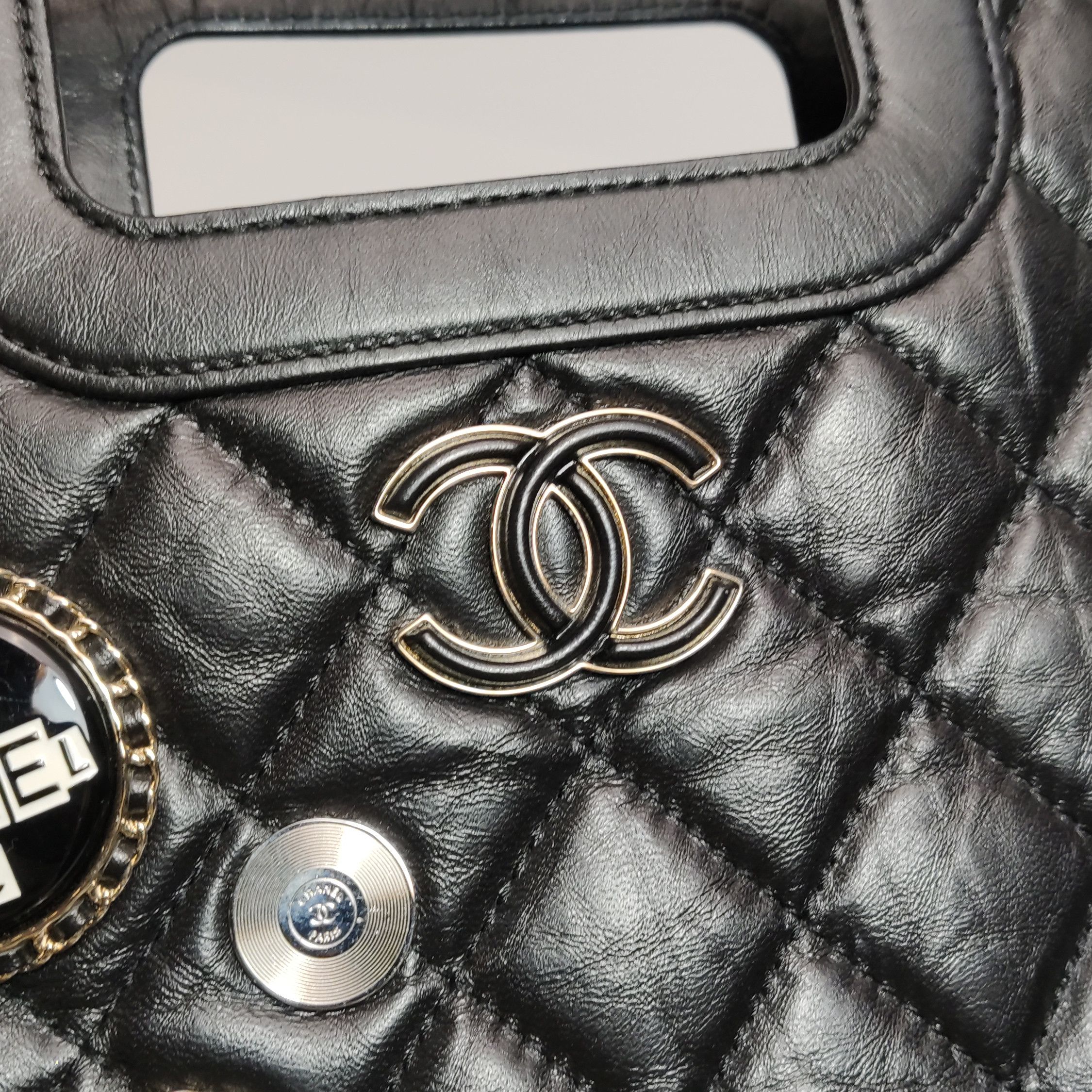Chanel Chanel Women os Shoulder Bags Size ONE SIZE - 16 Thumbnail