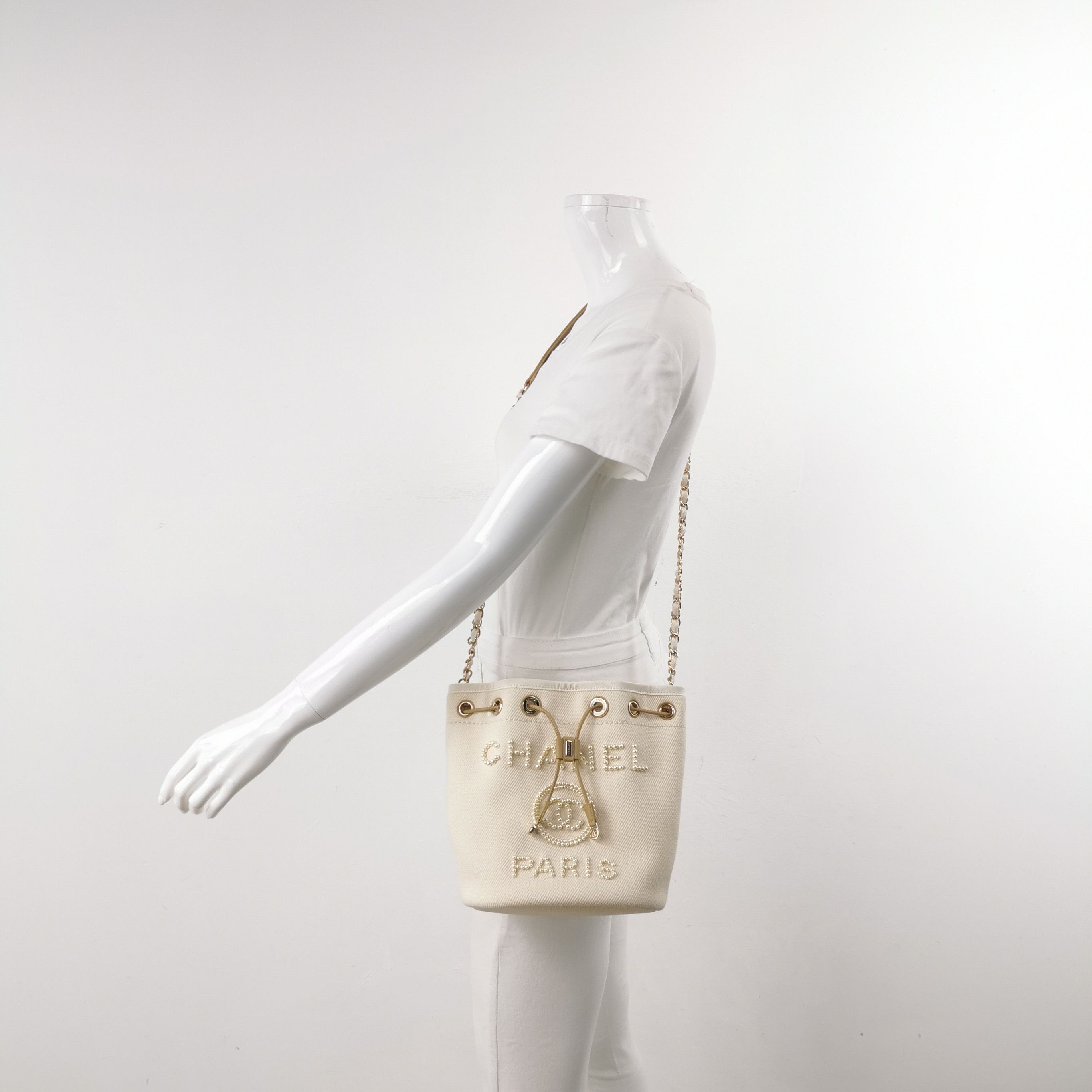 Chanel Chanel Women os Shoulder Bags Size ONE SIZE - 2 Thumbnail
