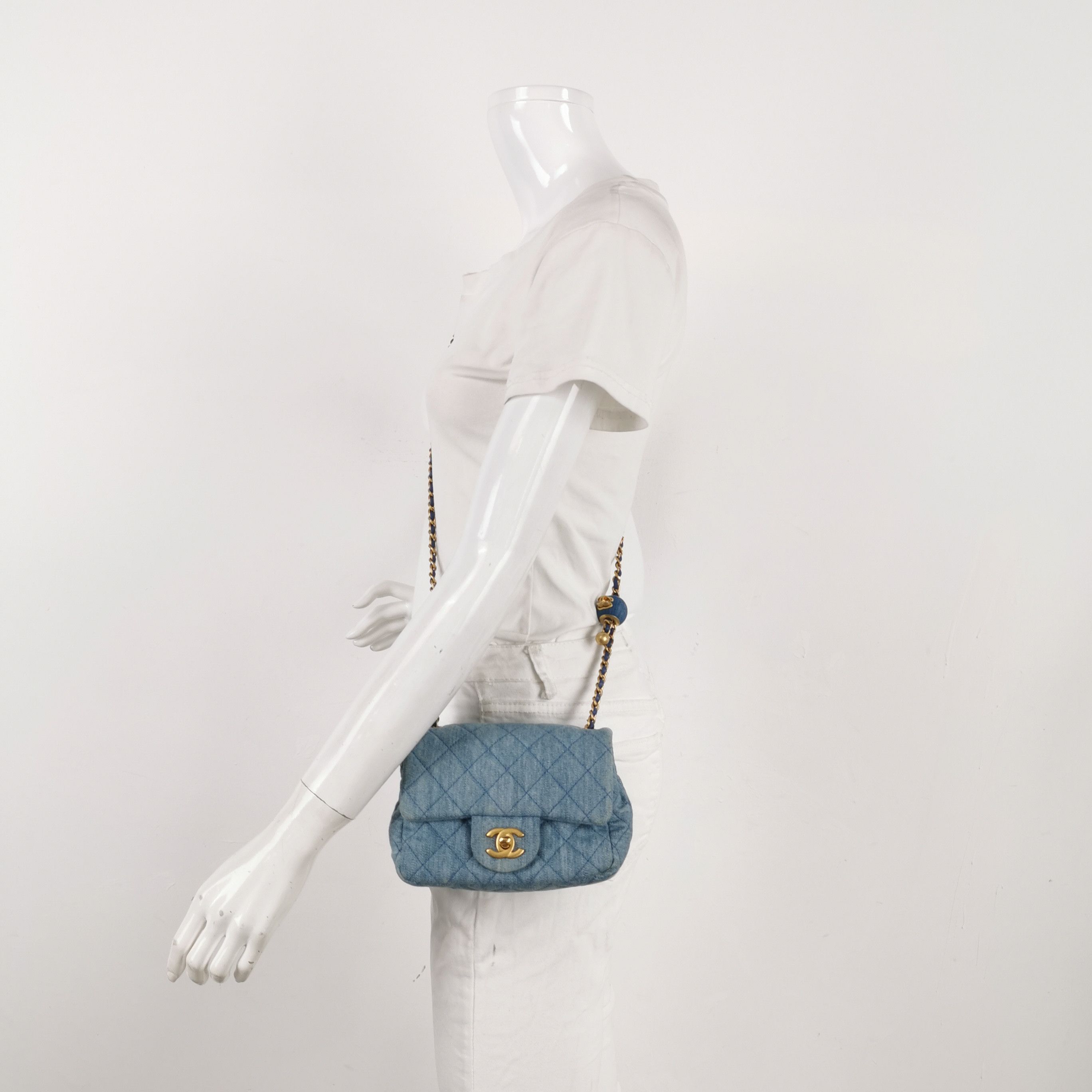 Chanel Chanel Women os Crossbody Bags Size ONE SIZE - 2 Thumbnail