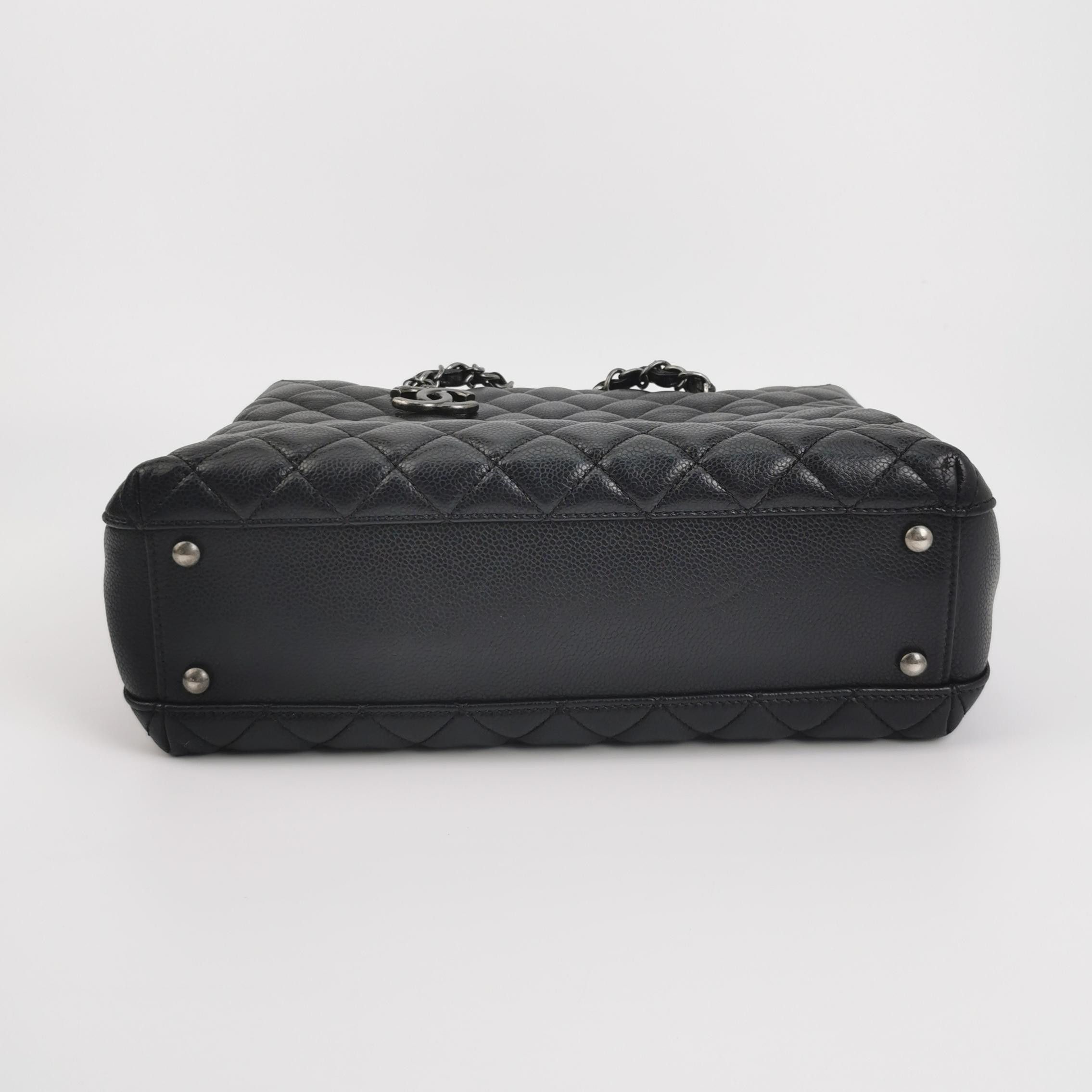 Chanel Chanel Women os Shoulder Bags Size ONE SIZE - 6 Thumbnail